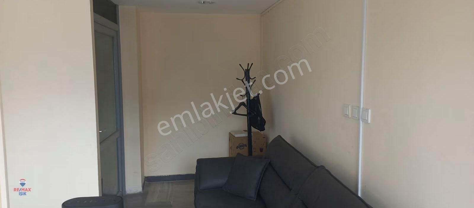 Cadde Üzerinde Kiralık Dükkan - Görsel 12