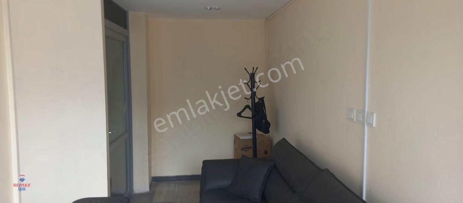 Cadde Üzerinde Kiralık Dükkan - Görsel 4