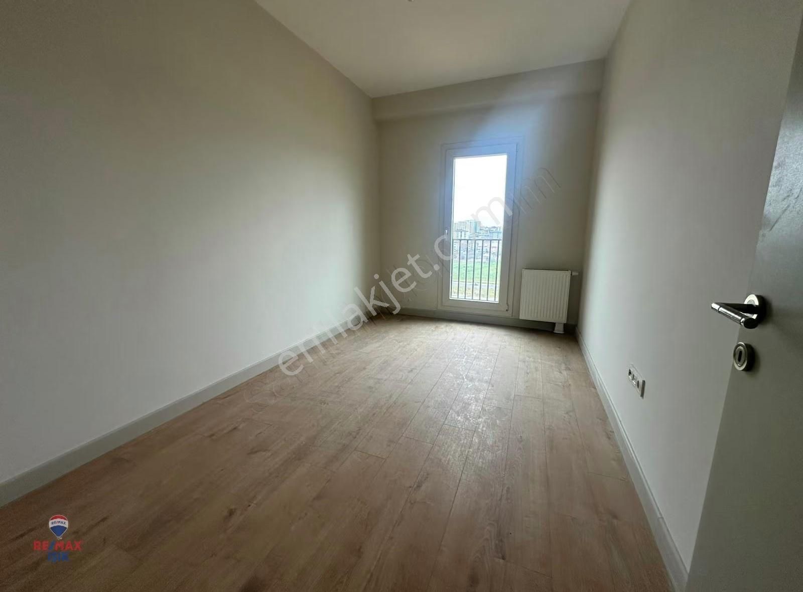 Sultanbeyli Mimar Sinan Evlerinde Kiralık 3+1 Daire - Görsel 2