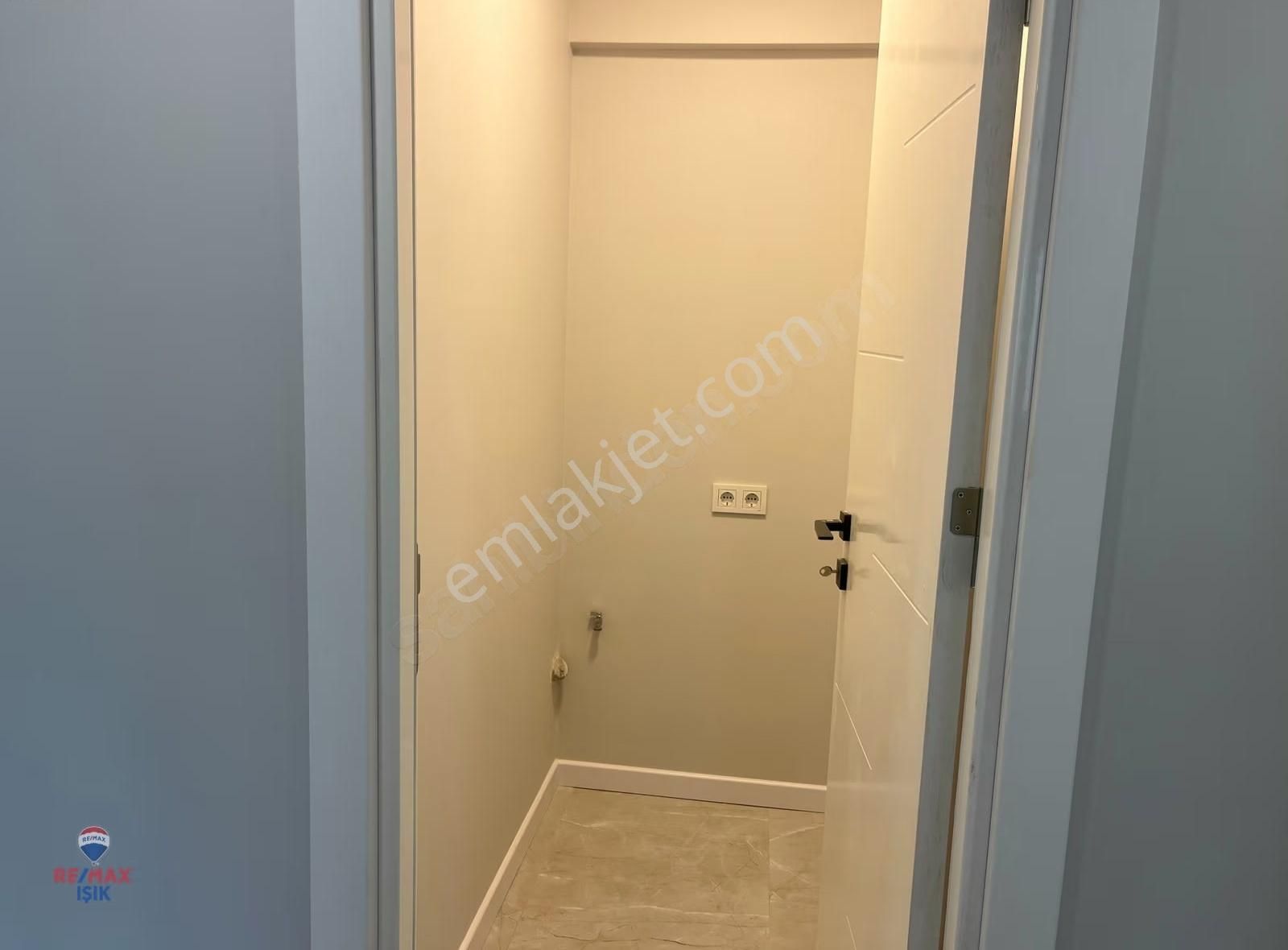 Pendik Sahile Yakın,sıfır ,arakat Kiralık, Lüks 2+1 - Görsel 13