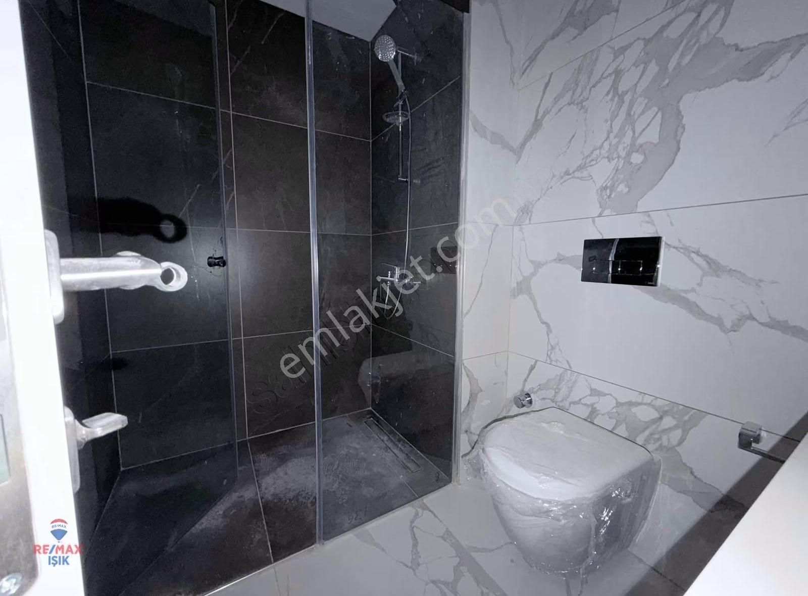 Remax Işık'tan Fikirtepe Emlak Konut Projesi 16.etap 2+1 Kiralık - Görsel 17