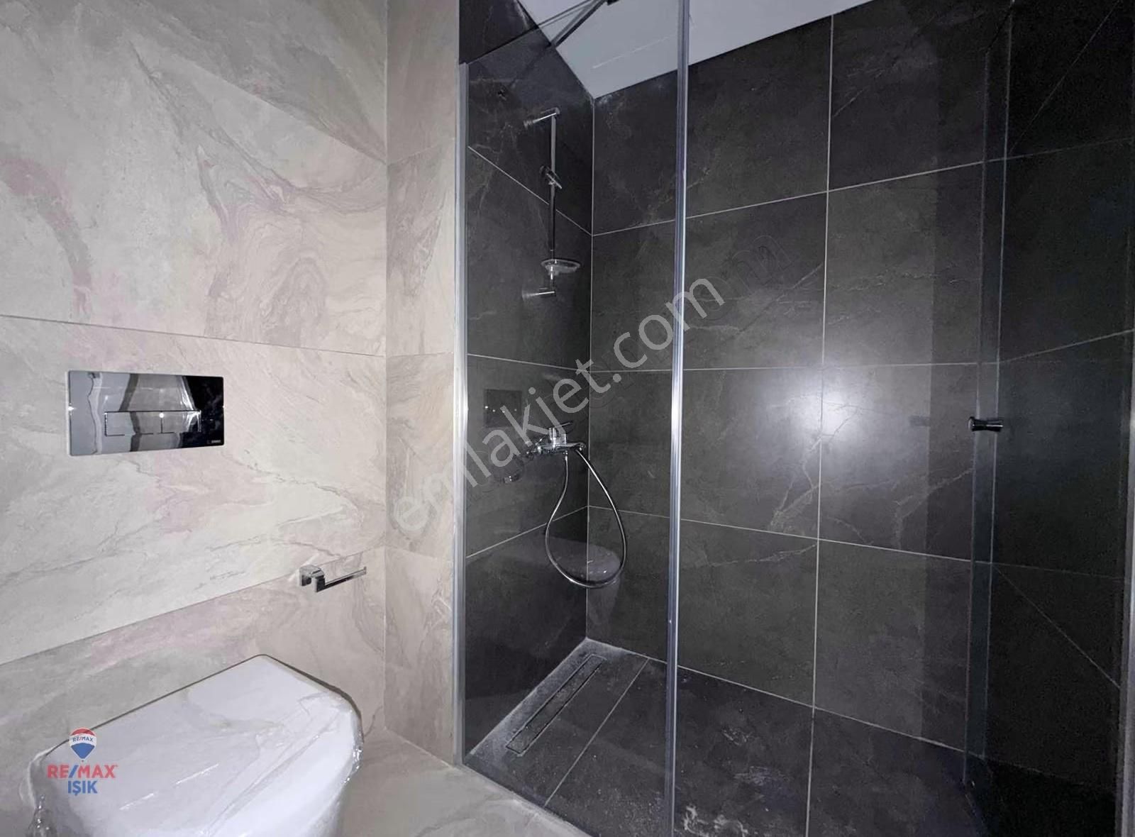 Remax Işık'tan Fikirtepe Emlak Konut Projesi 16.etap 2+1 Kiralık - Görsel 18