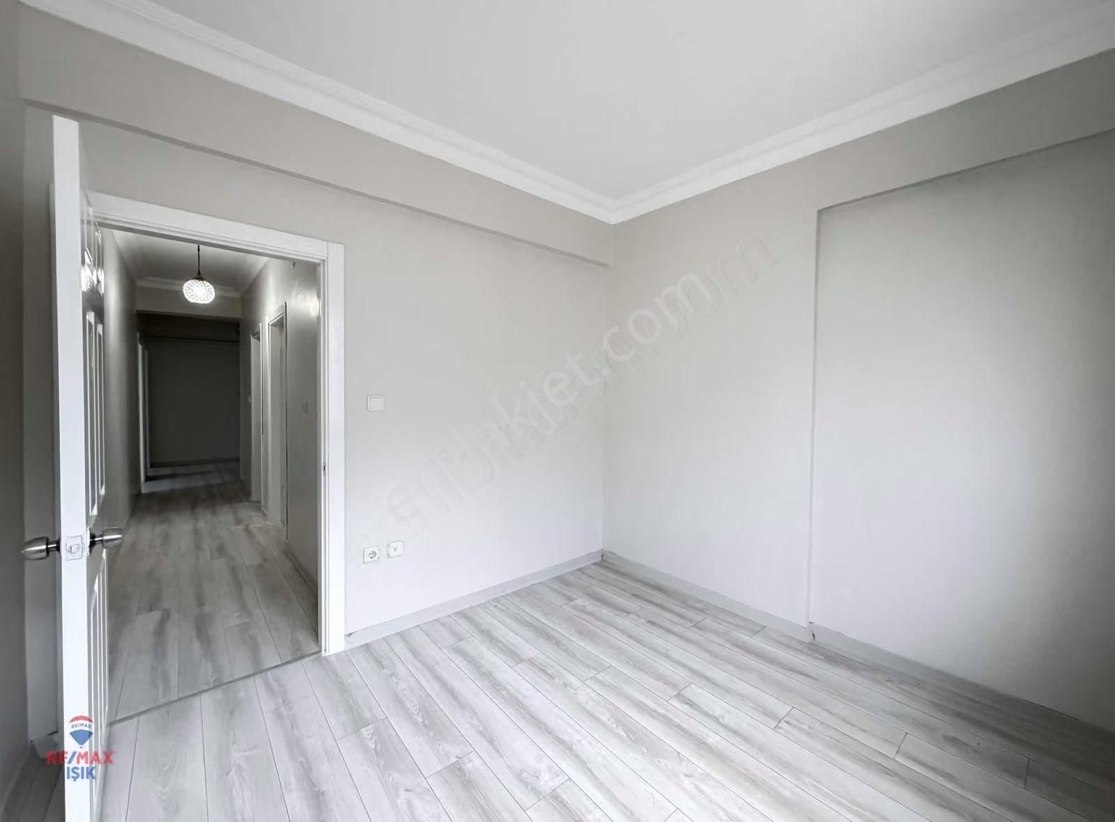 Sancaktepe Fatih Mah Site İçerisinde Kiralık 3+1 Daire - Görsel 33