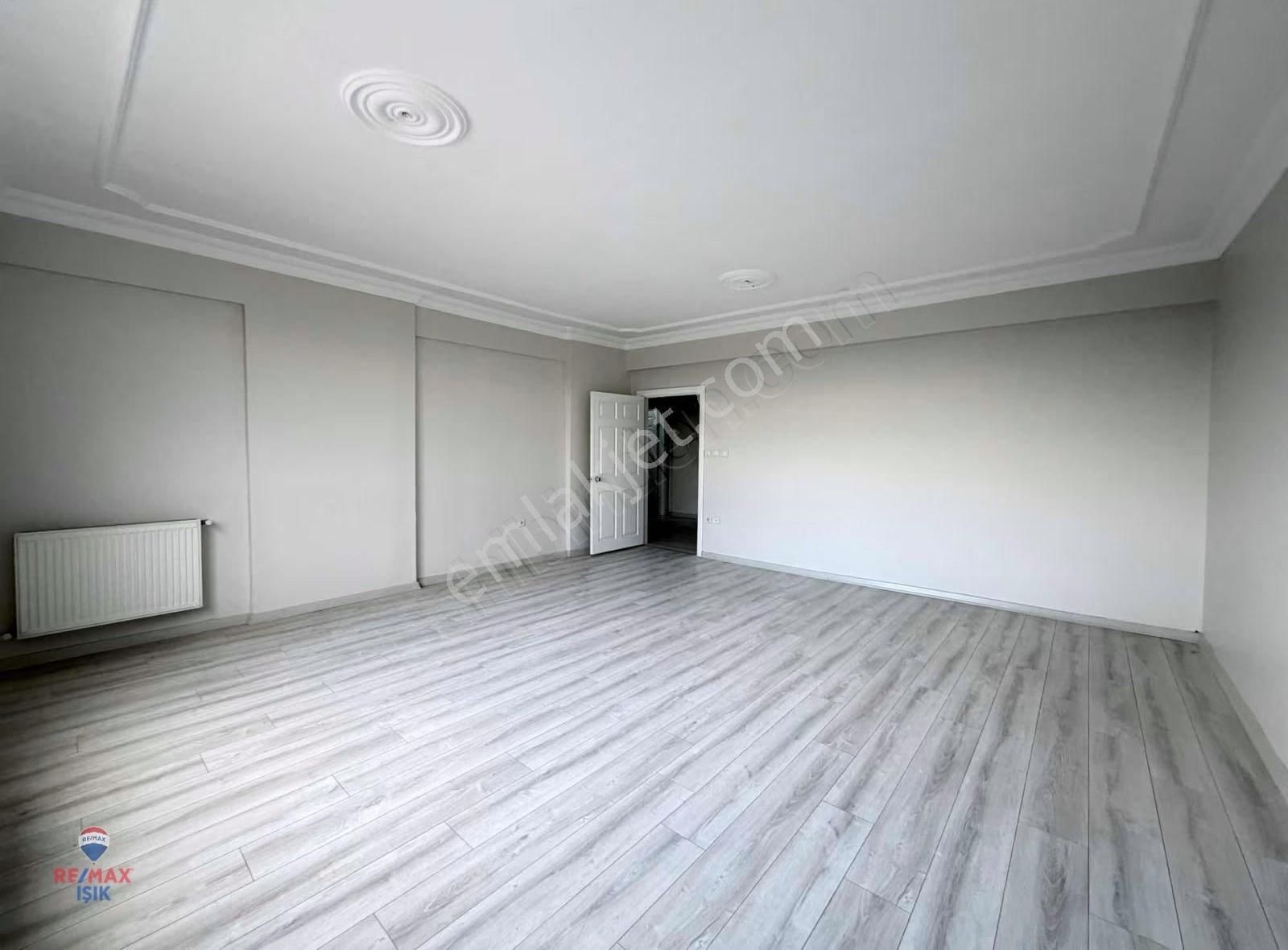 Sancaktepe Fatih Mah Site İçerisinde Kiralık 3+1 Daire - Görsel 21