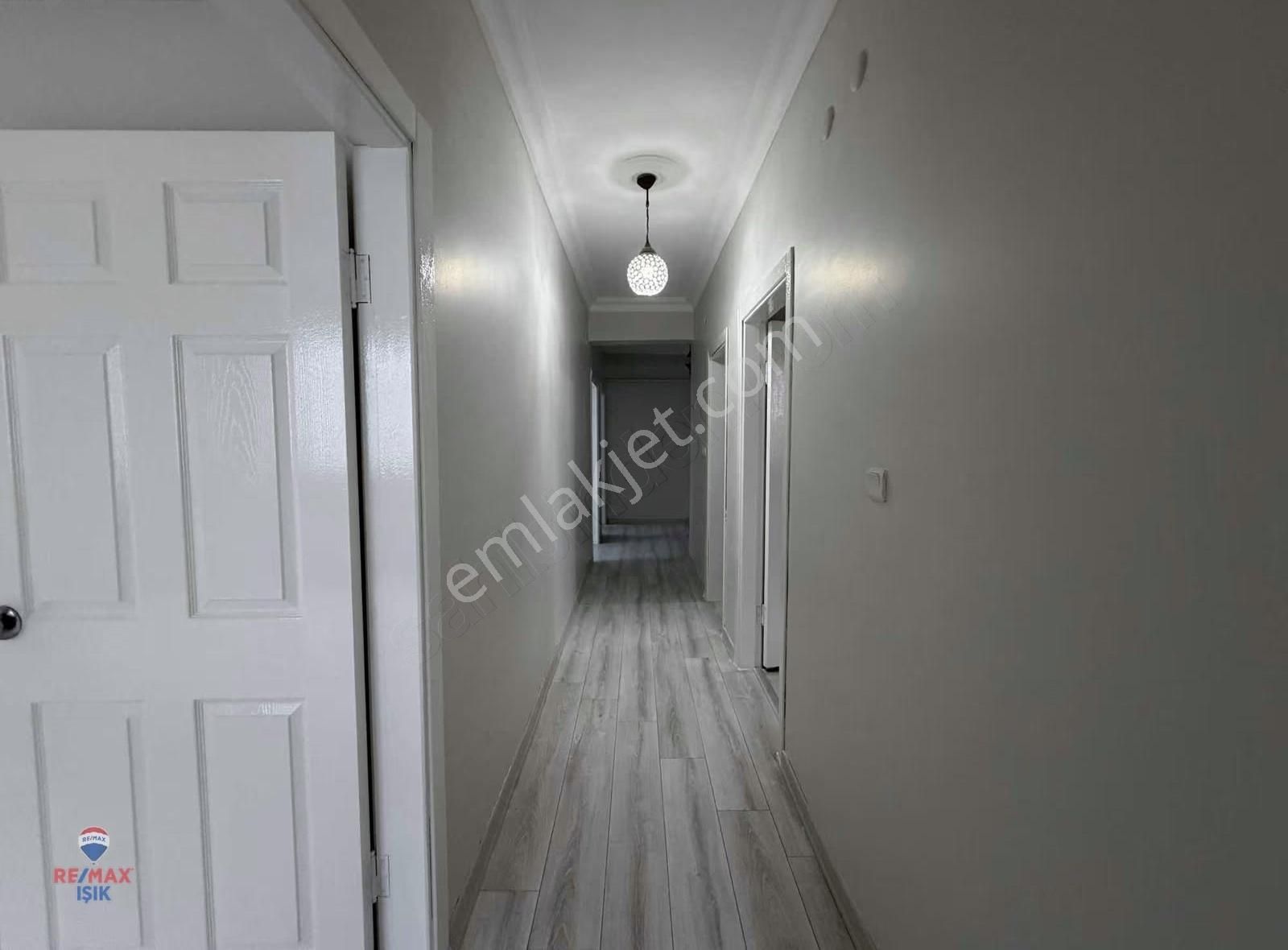 Sancaktepe Fatih Mah Site İçerisinde Kiralık 3+1 Daire - Görsel 6