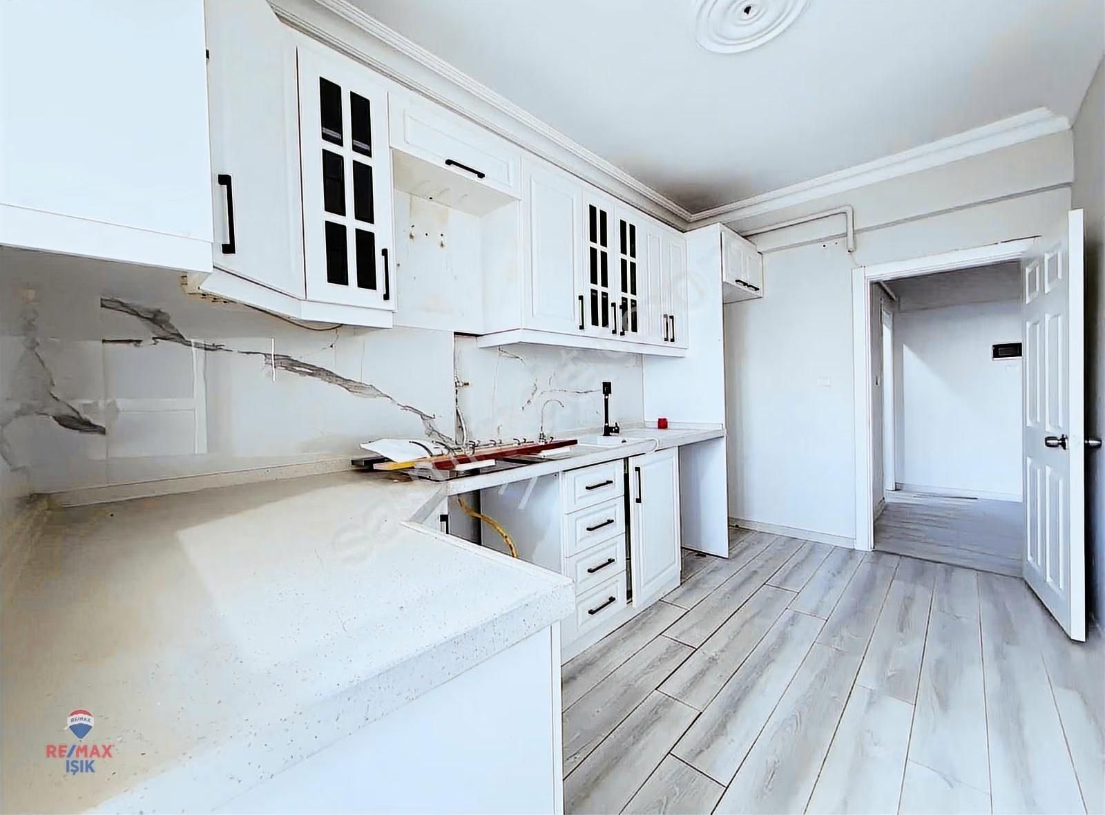 Sancaktepe Fatih Mah Site İçerisinde Kiralık 3+1 Daire - Görsel 10