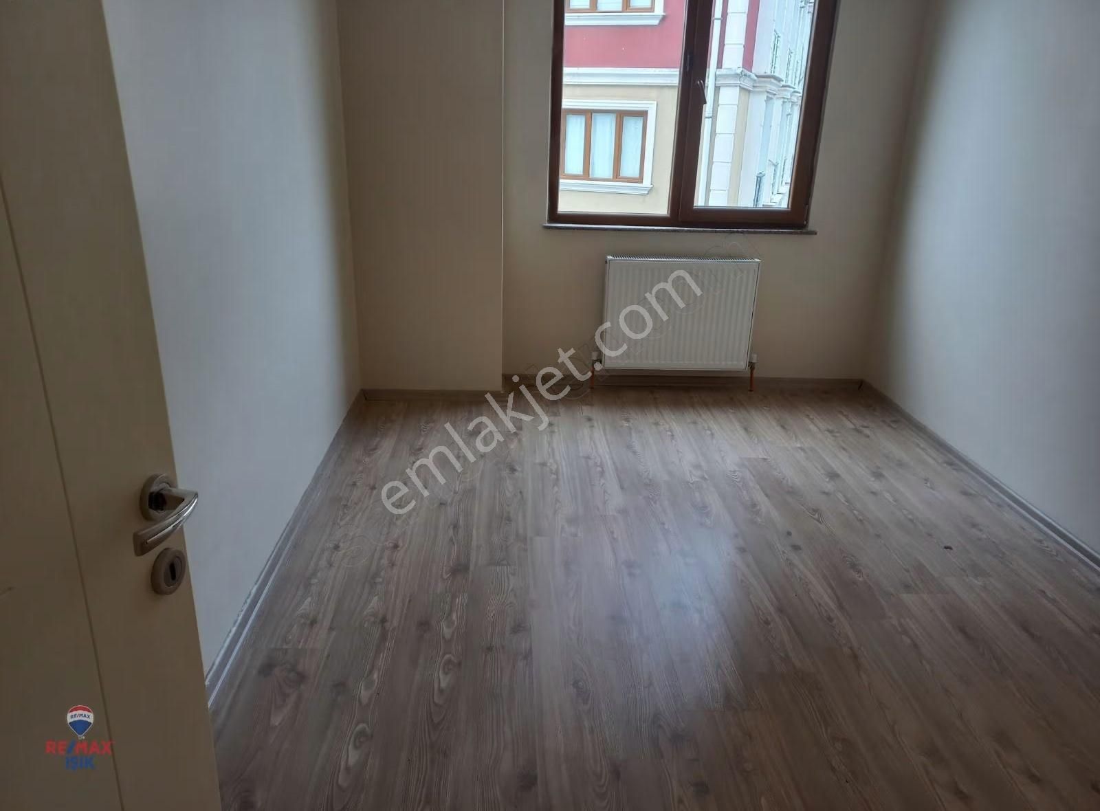 Uğur Mumcu Mah.merkezi Lokasyonda 4+1 Arakat Daire - Görsel 5