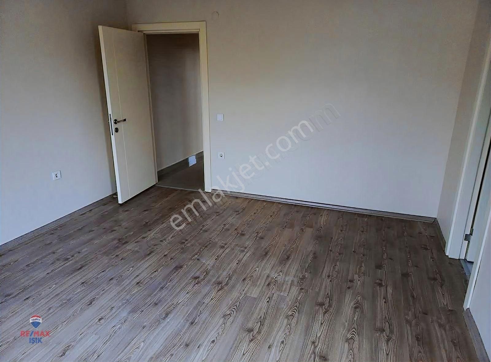 Uğur Mumcu Mah.merkezi Lokasyonda 4+1 Arakat Daire - Görsel 10