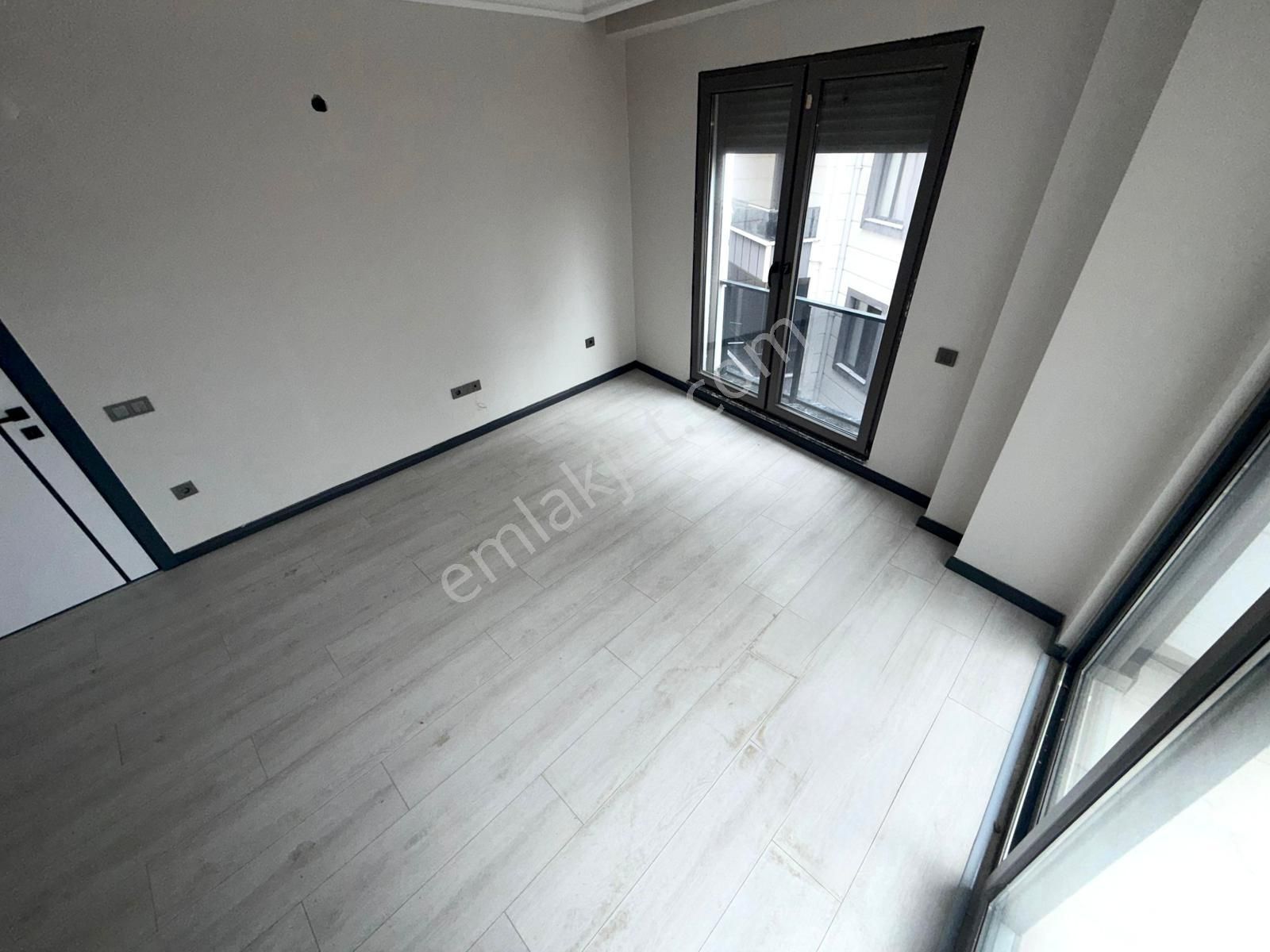 🏡 Referans'tan İkizçay'da Ön Cephe Ara Kat 1+1 Daire - Görsel 14