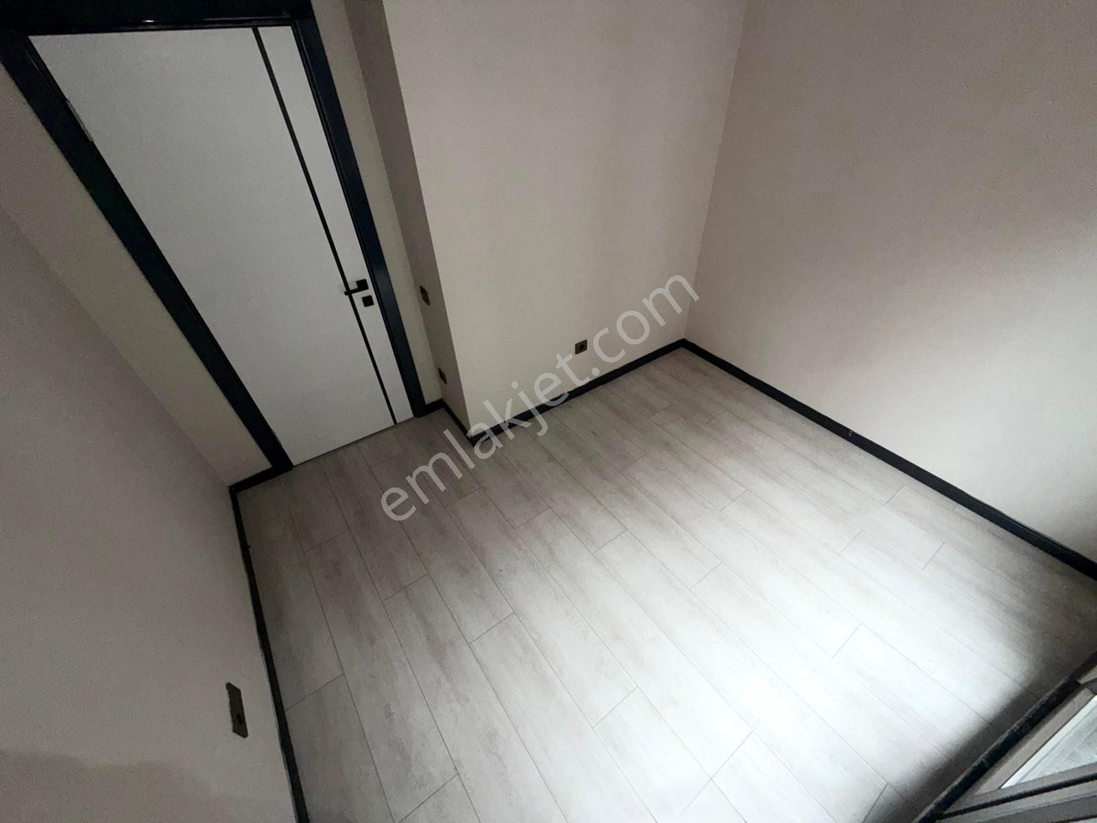 🏡 Referans'tan İkizçay'da Ön Cephe Ara Kat 1+1 Daire - Görsel 10