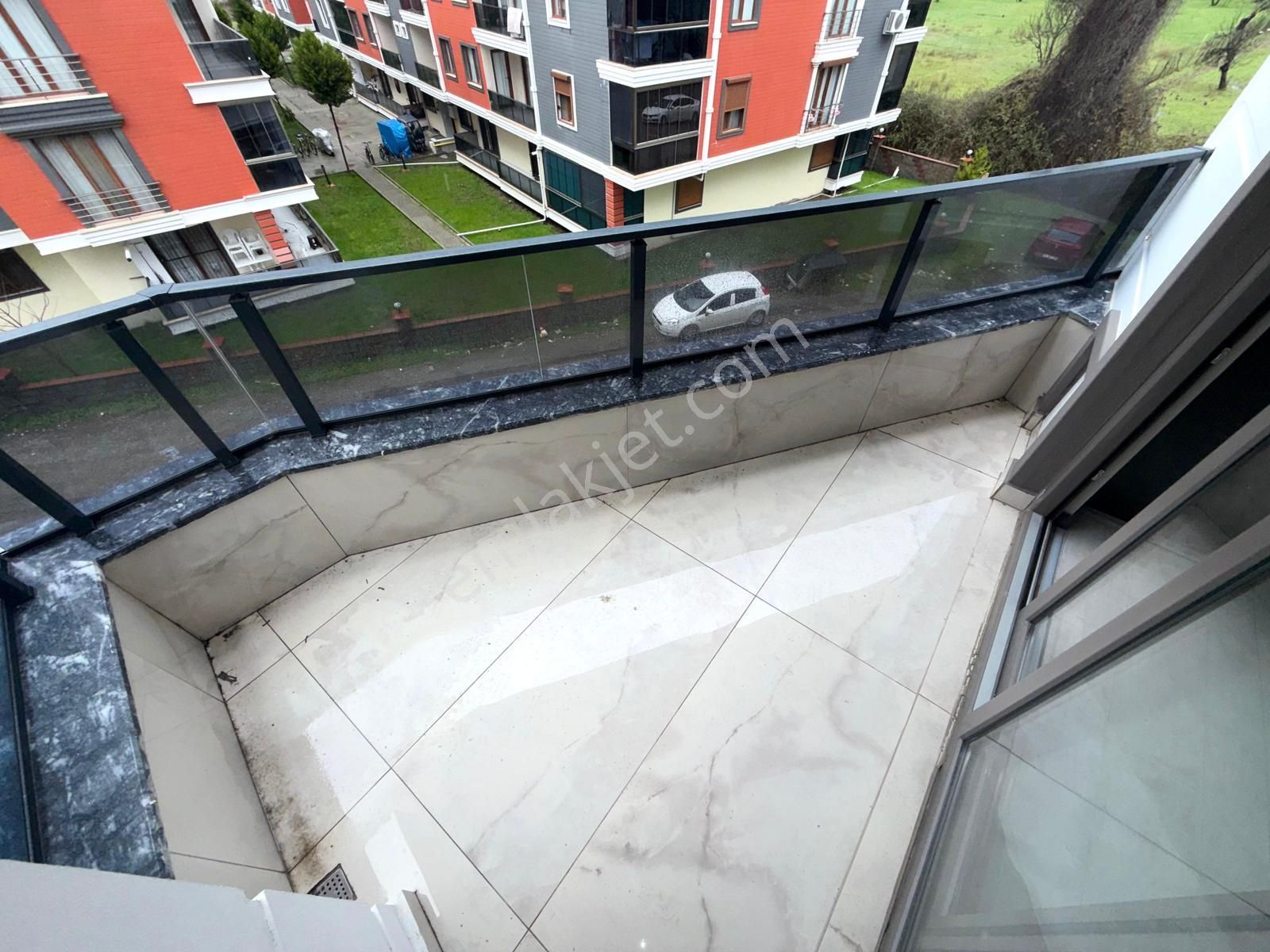 🏡 Referans'tan İkizçay'da Ön Cephe Ara Kat 1+1 Daire - Görsel 12