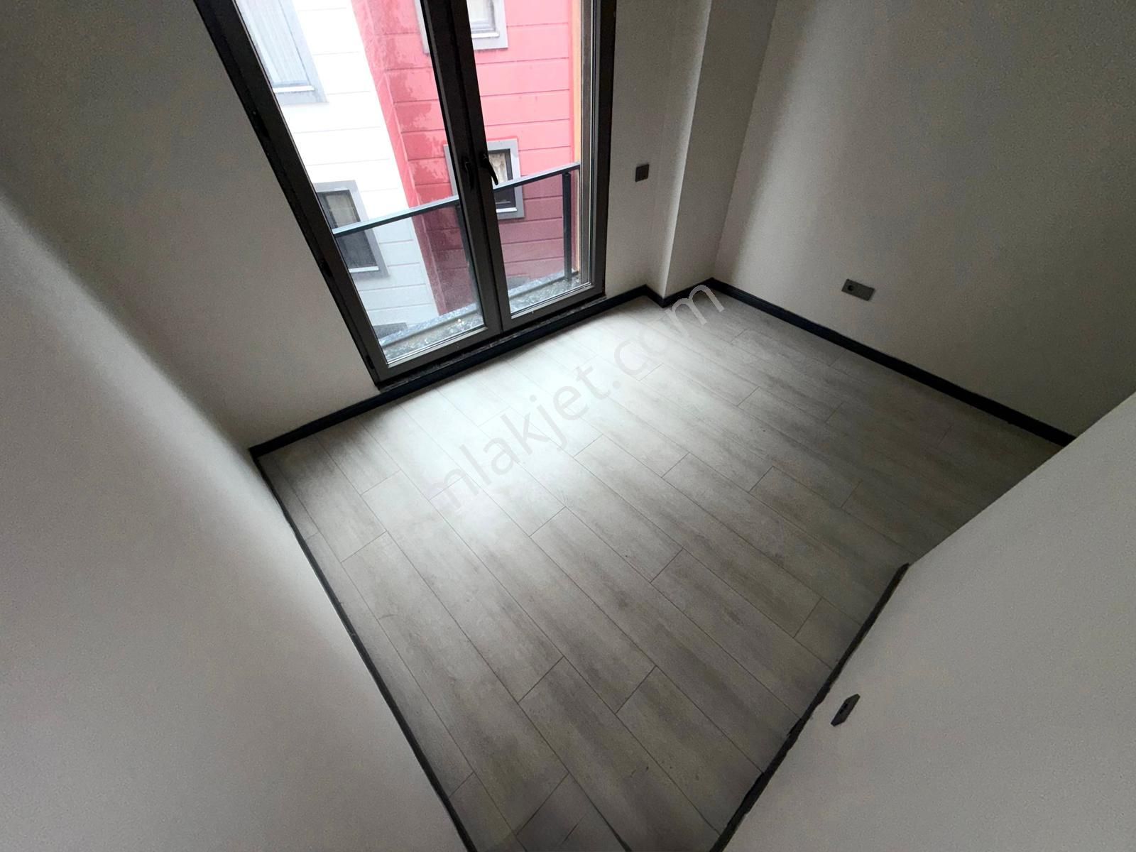 🏡 Referans'tan İkizçay'da Ön Cephe Ara Kat 1+1 Daire - Görsel 15