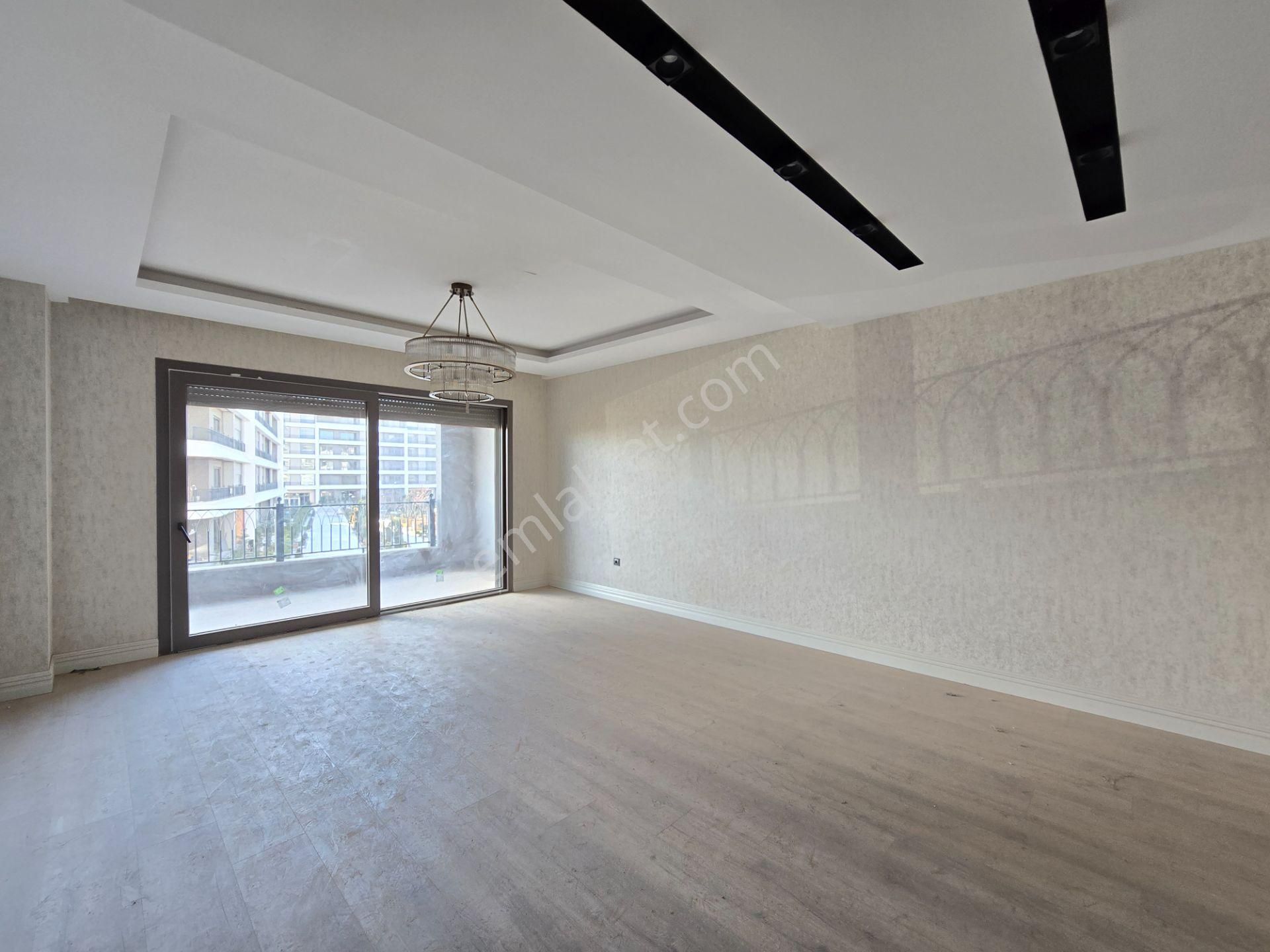 Altınsanpark Sitesinde İşyapar Gayrimenkulden Satılık Lüks Sıfır 5+1 Daire - Görsel 3