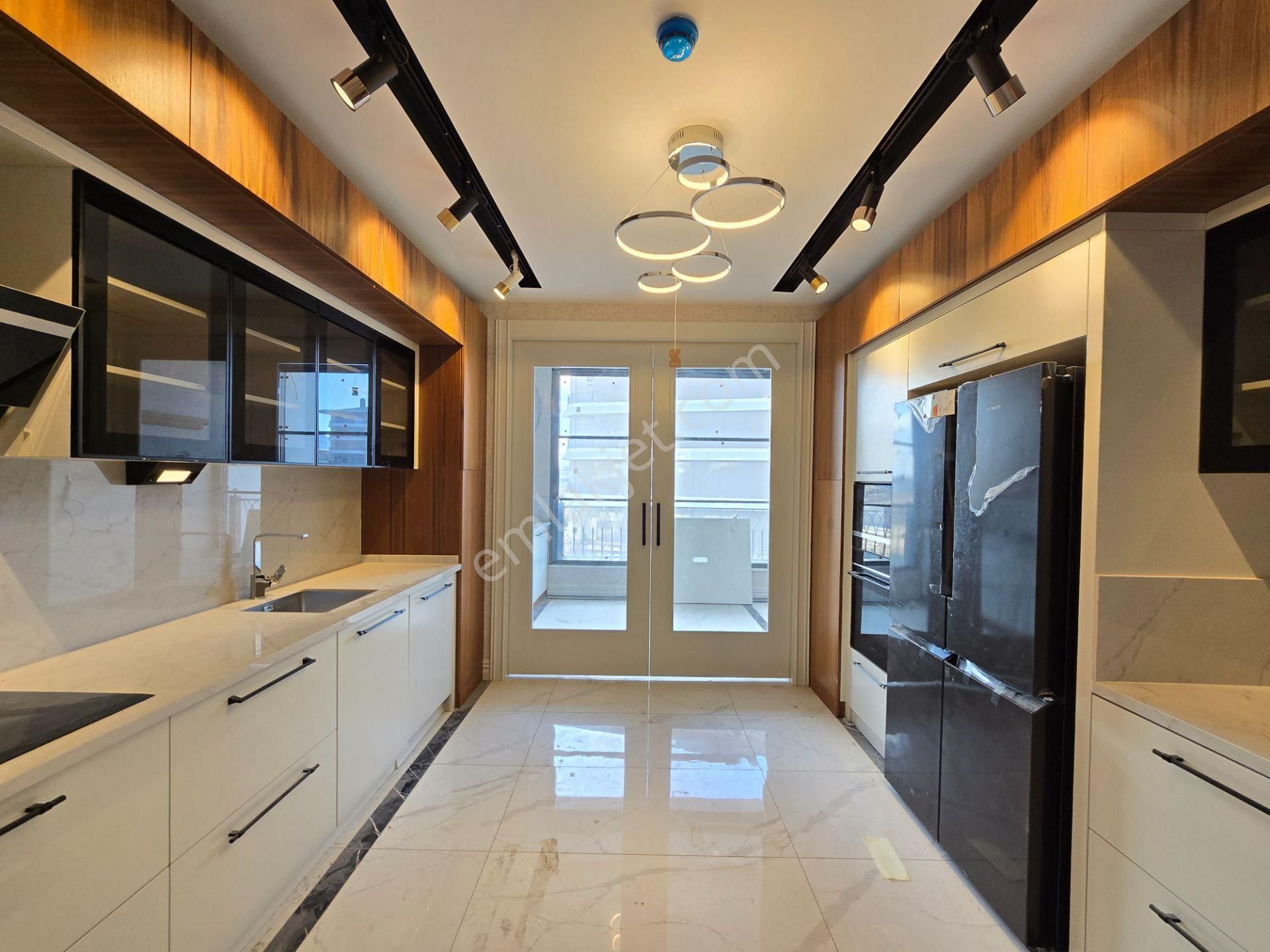 Altınsanpark Sitesinde İşyapar Gayrimenkulden Satılık Lüks Sıfır 5+1 Daire - Görsel 12