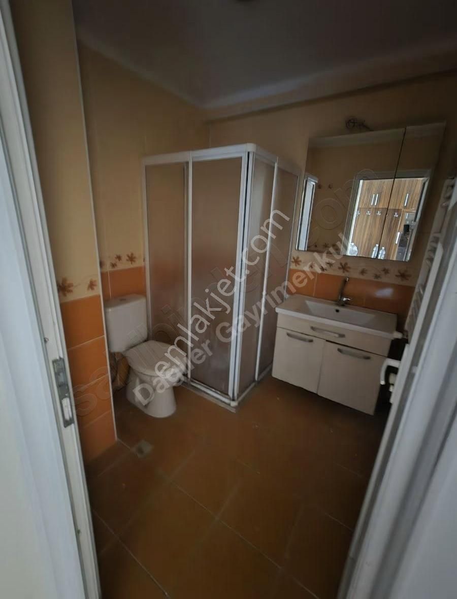 Merkezi Yerde Satılık Giriş Daire - Görsel 9