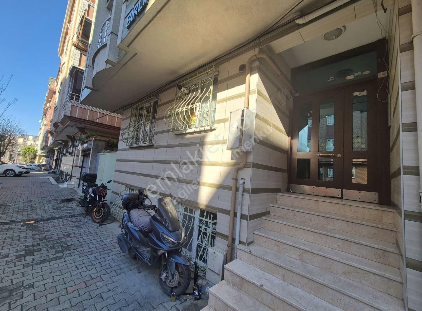 Merkezi Yerde Satılık Giriş Daire