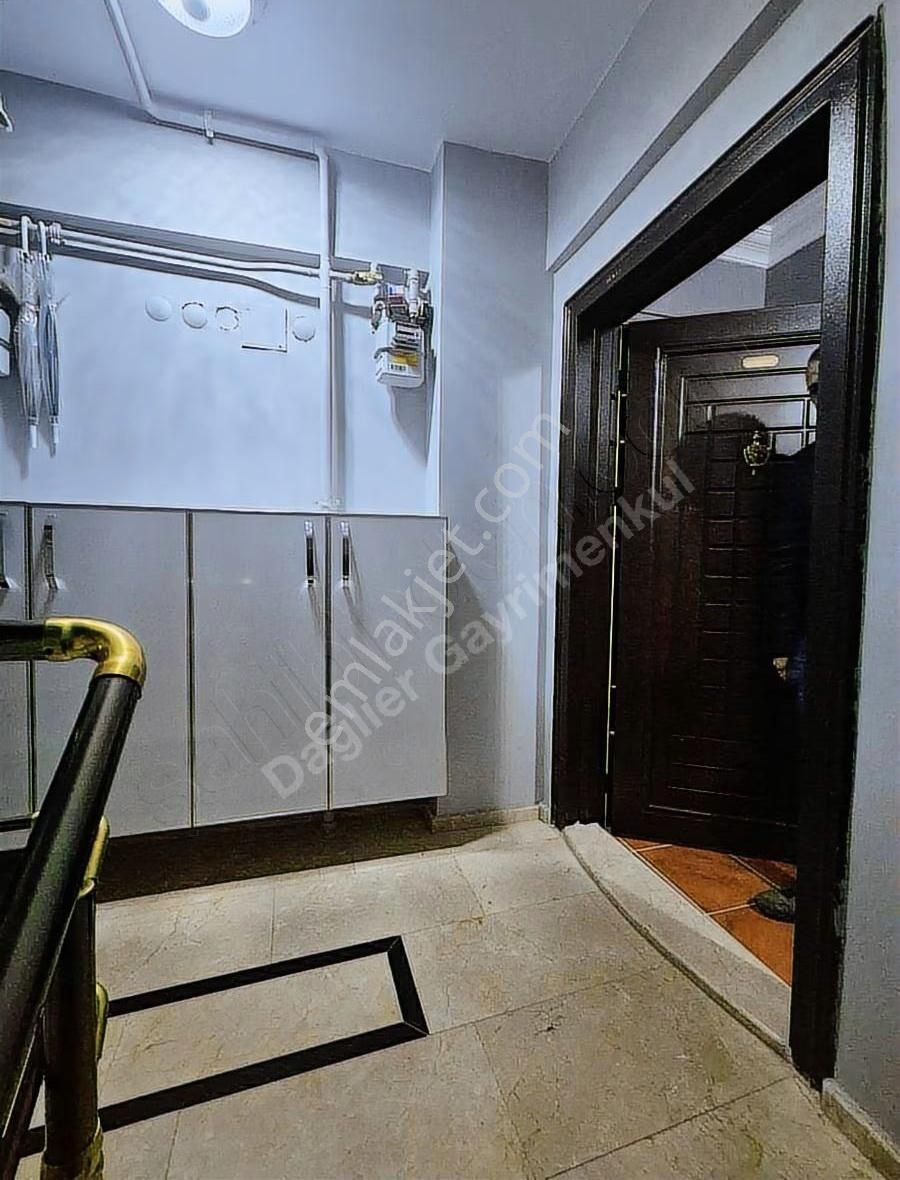 Merkezi Konumda Memura Kiralık Daire. - Görsel 21