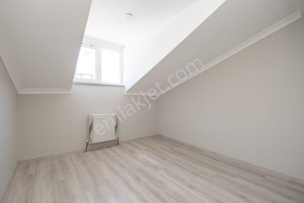 Kaçmaz'dan Küçükyalı Metro Yakını Lüks Ferah 4+2 Dubleks - Görsel 9