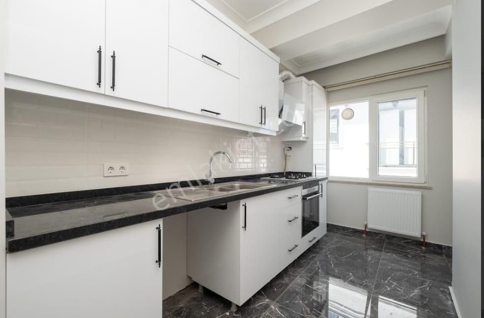 Kaçmaz'dan Küçükyalı Metro Yakını Lüks Ferah 4+2 Dubleks - Görsel 11