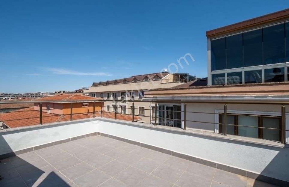 Kaçmaz'dan Küçükyalı Metro Yakını Lüks Ferah 4+2 Dubleks - Görsel 7