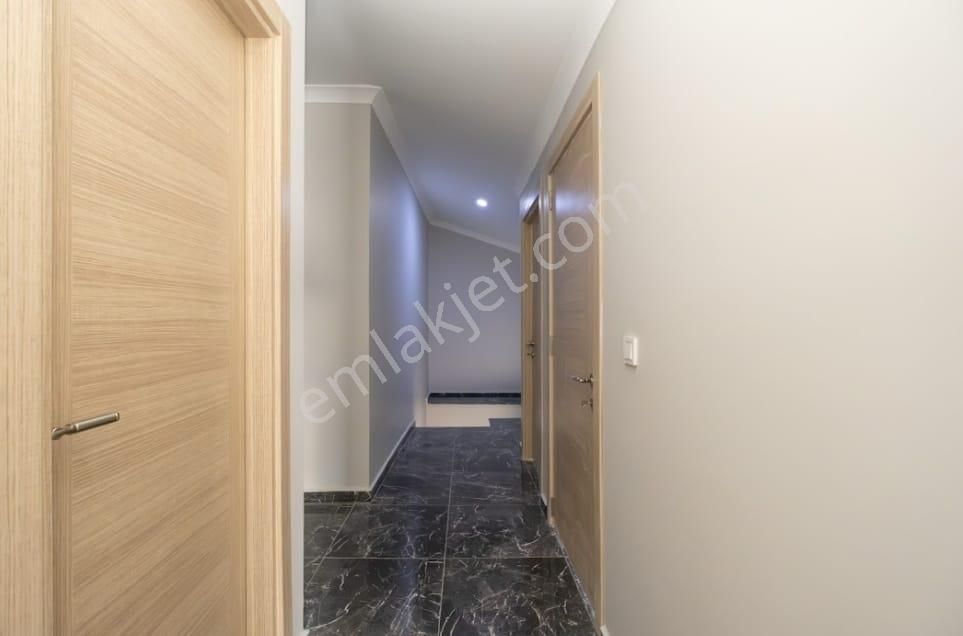 Kaçmaz'dan Küçükyalı Metro Yakını Lüks Ferah 4+2 Dubleks - Görsel 28