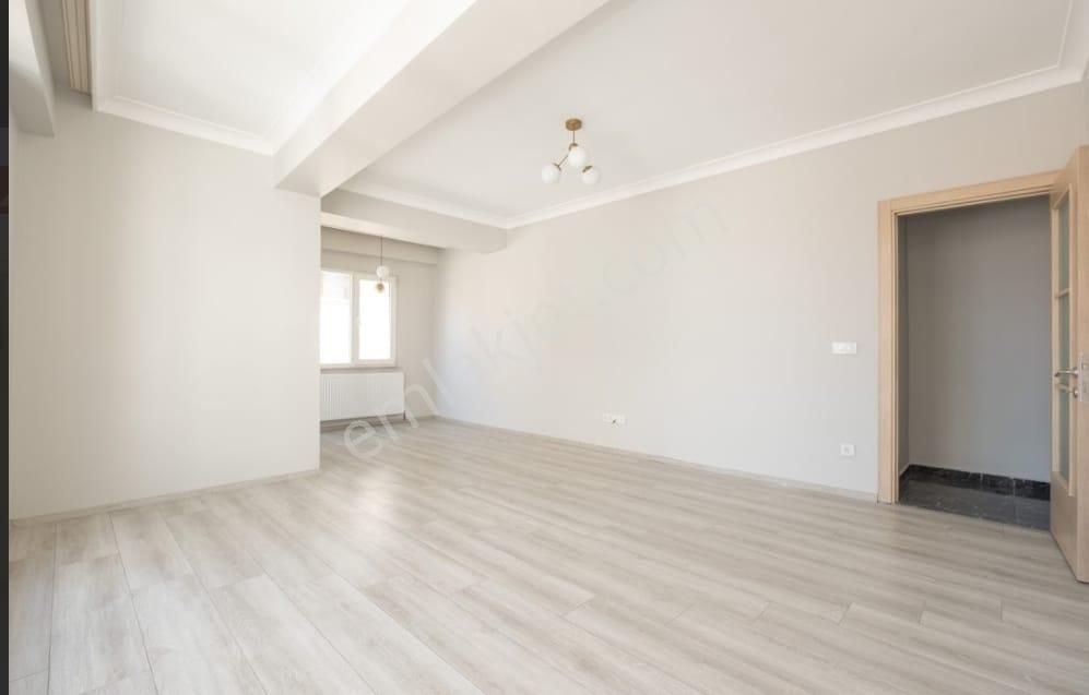 Kaçmaz'dan Küçükyalı Metro Yakını Lüks Ferah 4+2 Dubleks - Görsel 30