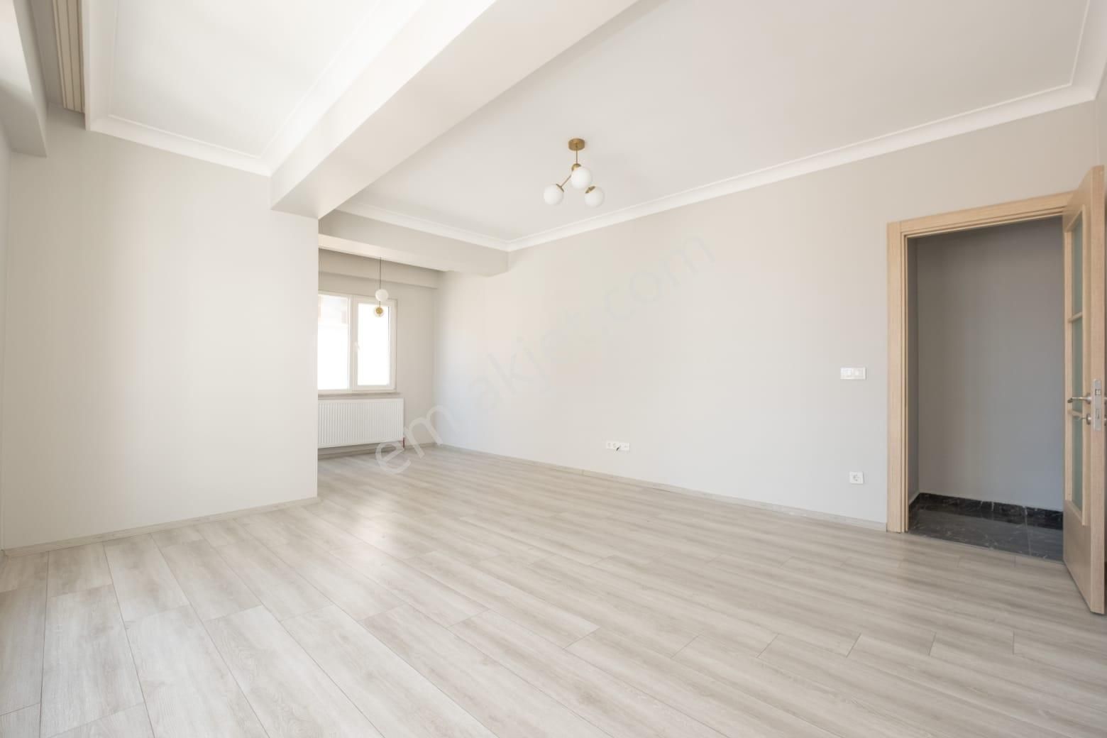 Kaçmaz'dan Küçükyalı Metro Yakını Lüks Ferah 4+2 Dubleks - Görsel 10