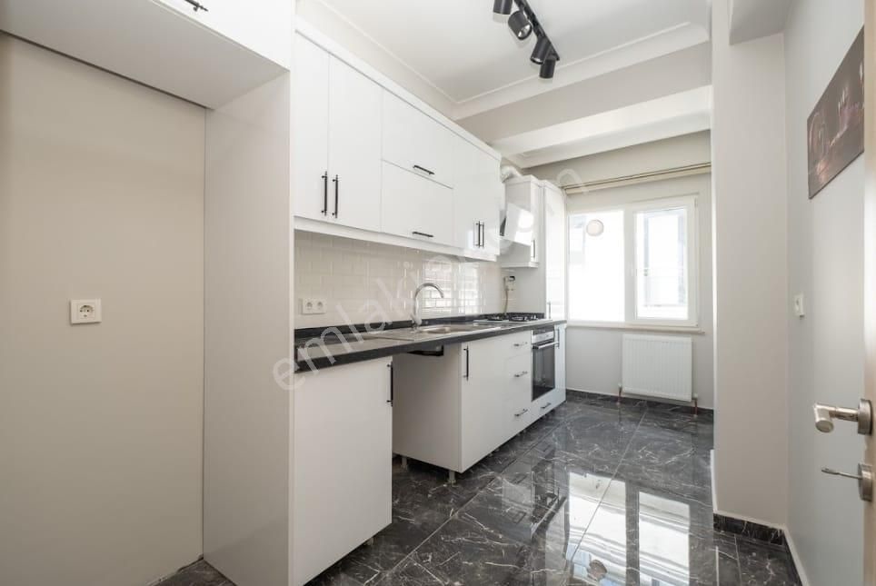 Kaçmaz'dan Küçükyalı Metro Yakını Lüks Ferah 4+2 Dubleks - Görsel 19