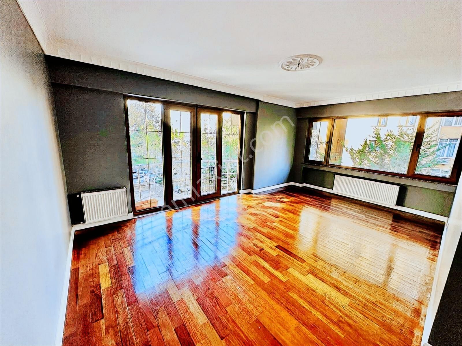 Poyraz'dan Kozyatağı'nda Site İçinde 7/24 Güvenlikli Havuzlu 3+1 - Görsel 7