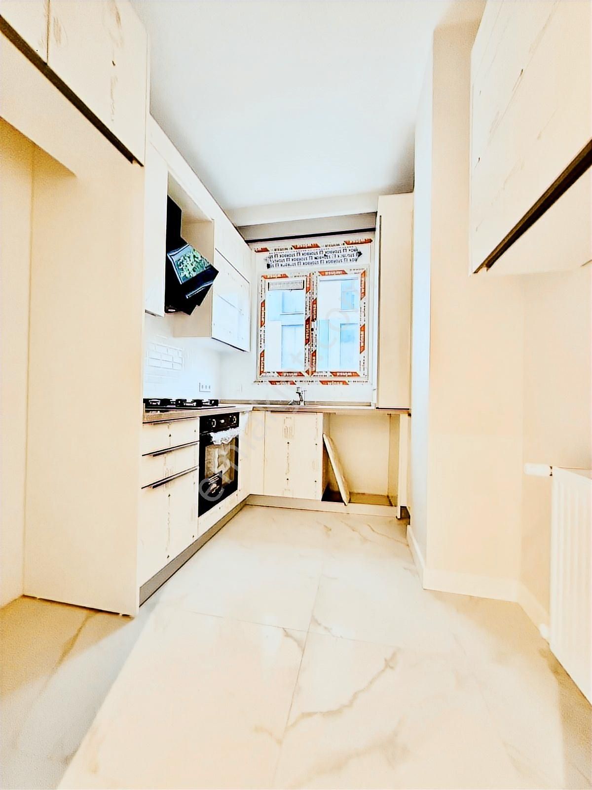 Poyraz'dan Bağdat Caddesine 1.paralelde Sıfır Binada 2+1 Satılık - Görsel 16