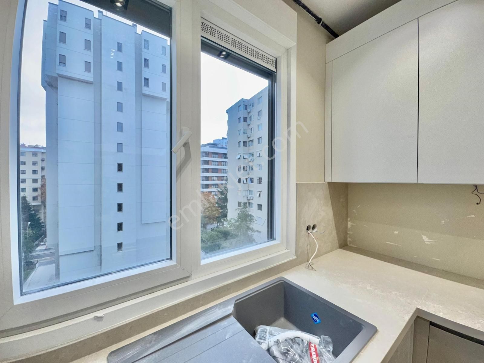 Poyraz'dan Caddebostanda Yeni Binada Katta Tek 115m2 Net Satılık - Görsel 4