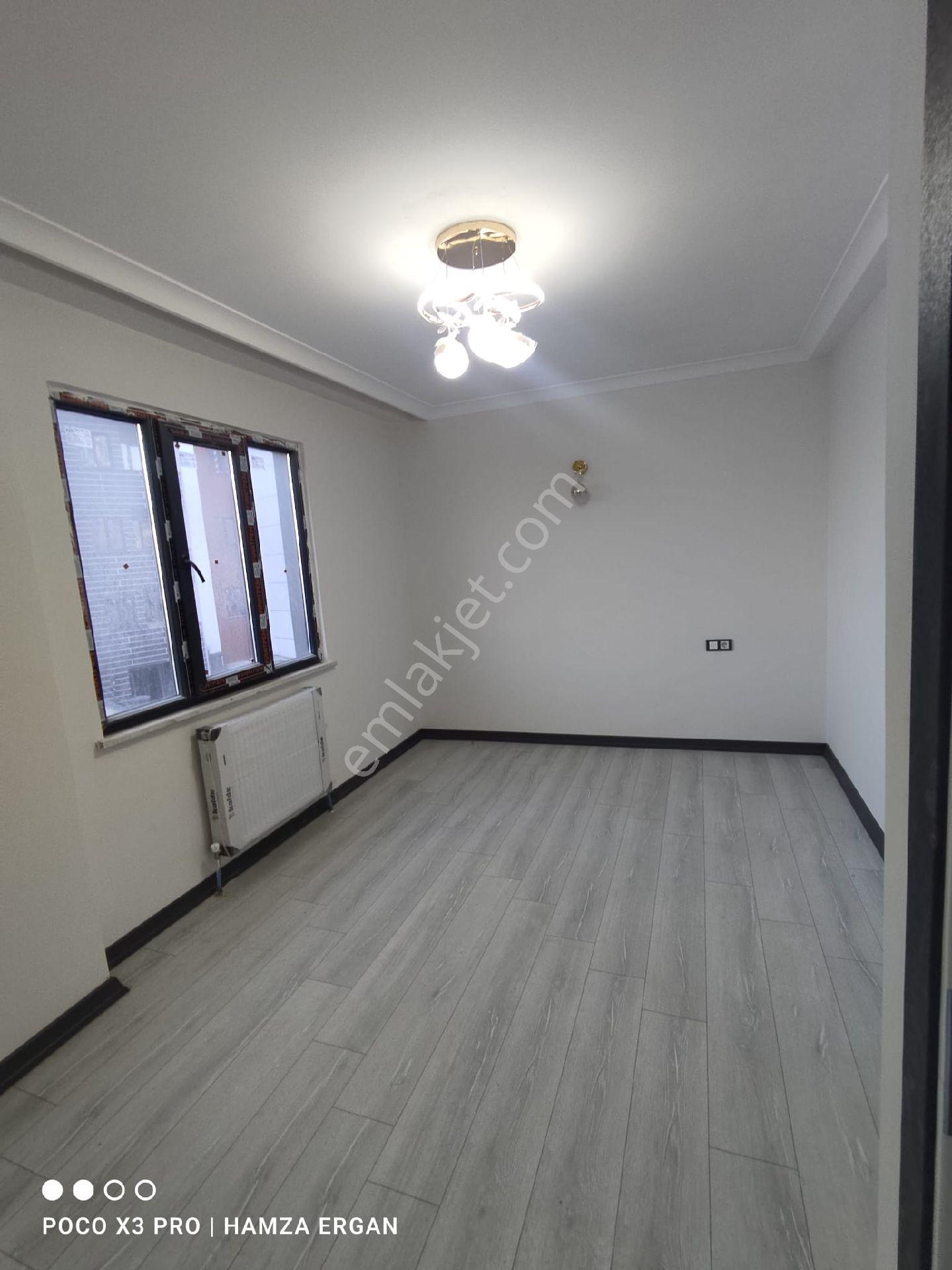 1.69 Oranlı %50 Krediyle Arnavutköy Sitede Satılık 2+1 Ara Kat Daire - Görsel 7
