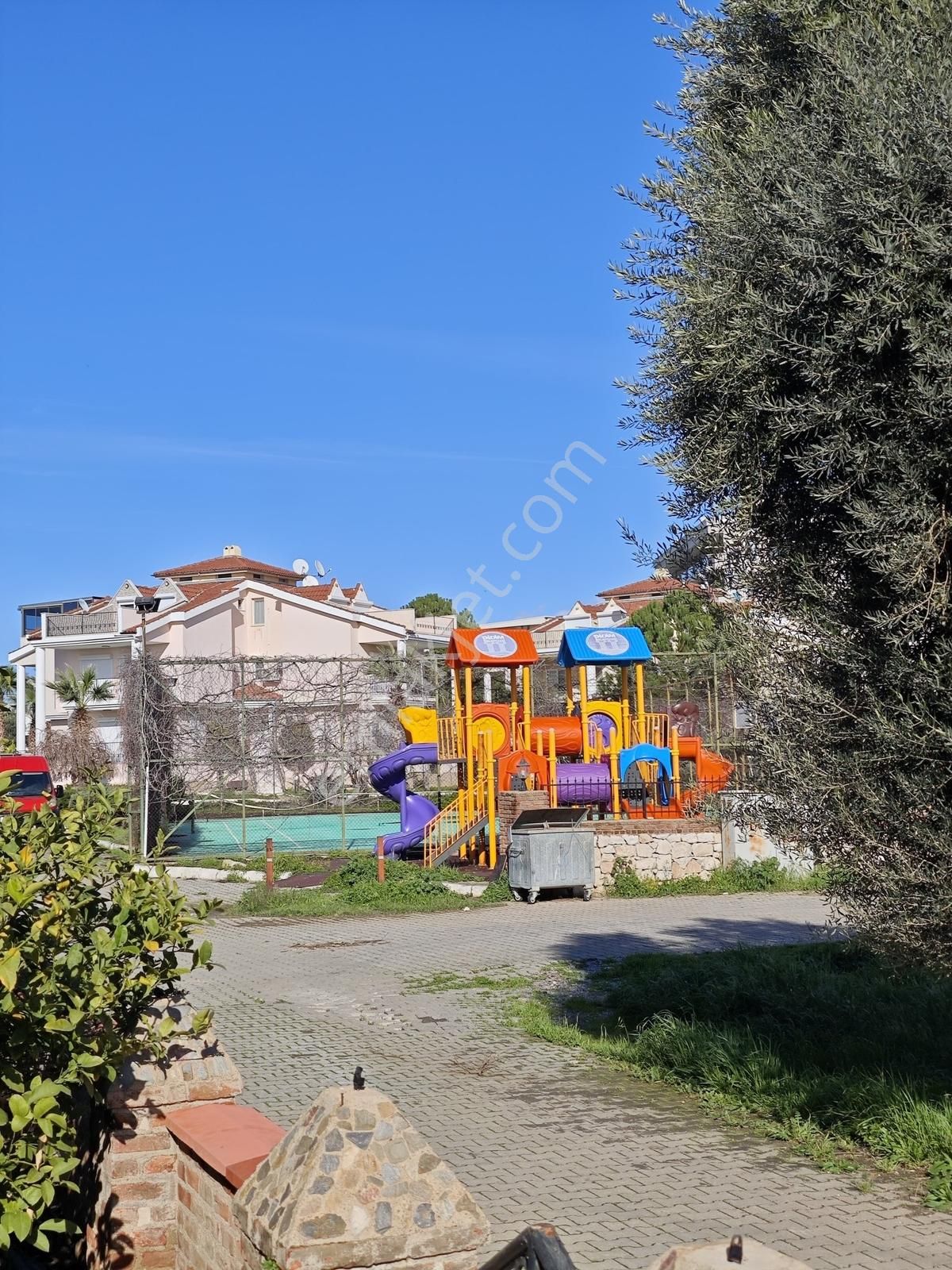 Yeşilkent Sitesi İçerisinde Denize 150mt Mesafede 4+1 Villa - Görsel 14
