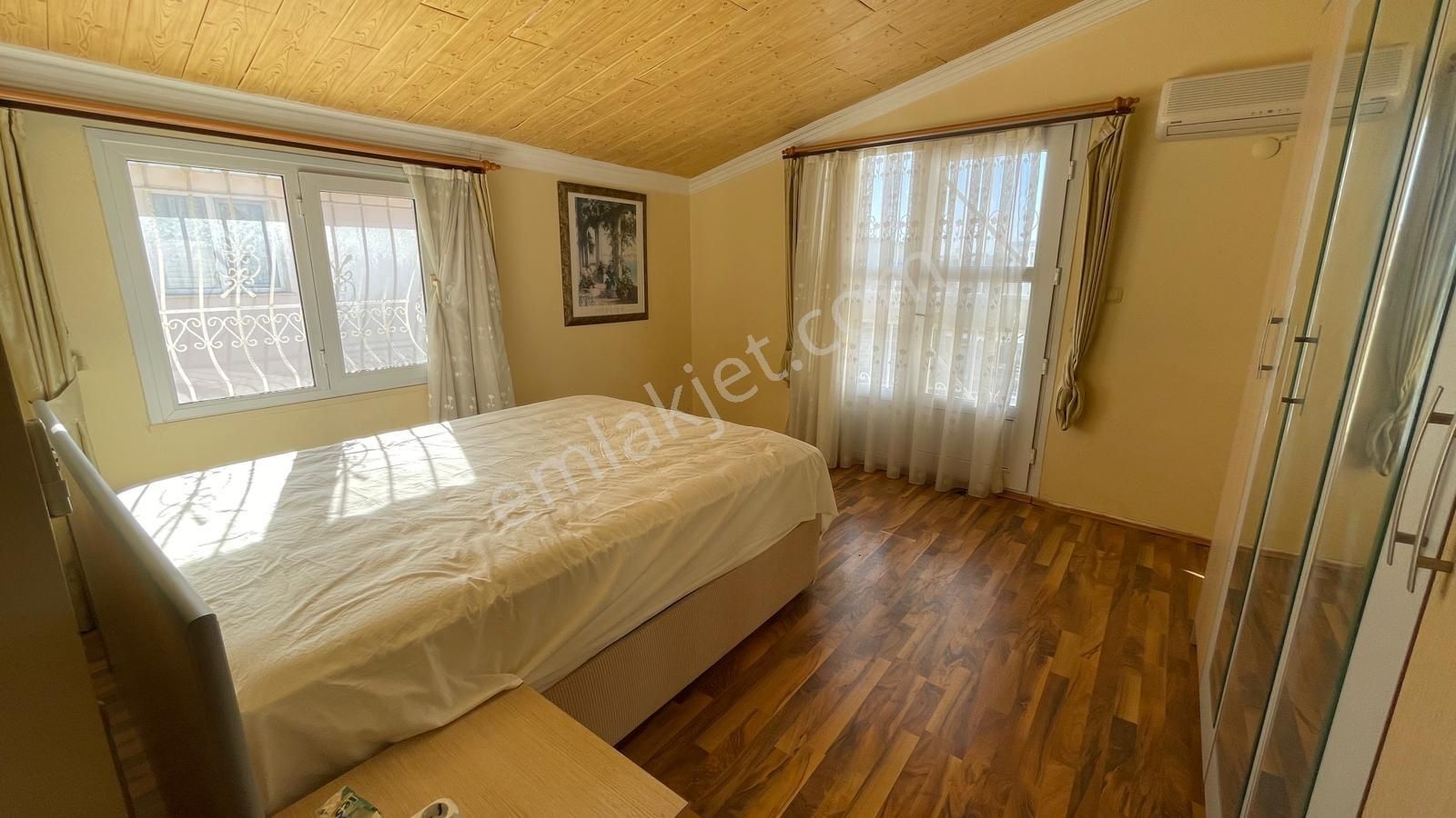 Yeşilkent Sitesi İçerisinde Denize 150mt Mesafede 4+1 Villa - Görsel 12