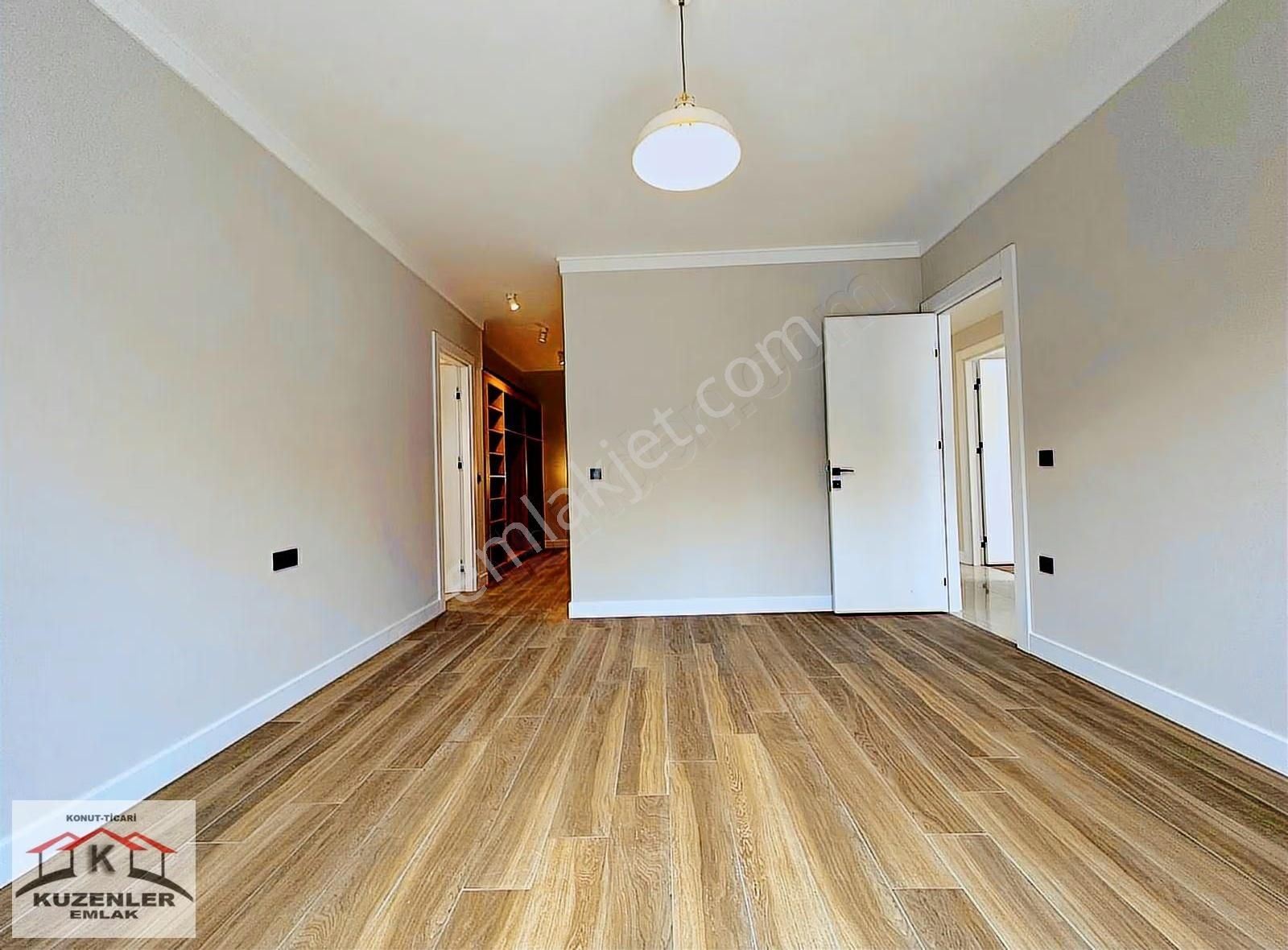 Pineta Konutları %70'ine Kredi_k.oto 211m2 Y.ısıtma Güvenlikli - Görsel 4