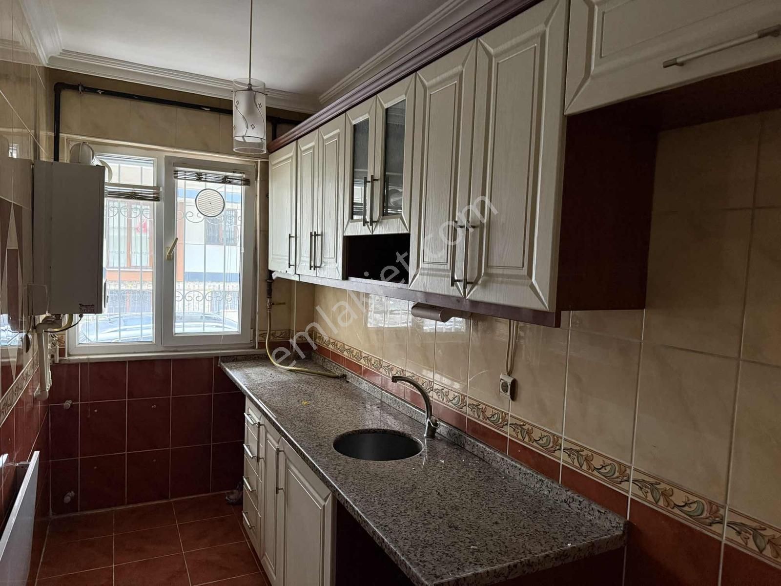 Yeşilova Mahallesi'nde 1 + 1 Yüksek Giriş Daire - Görsel 26