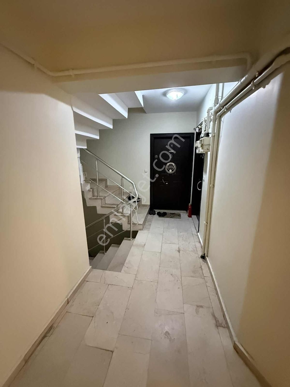 Yeşilova Mahallesi'nde 1 + 1 Yüksek Giriş Daire - Görsel 4