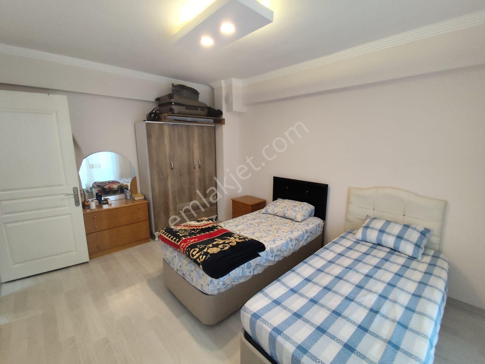 Bilginoğlu Emlaktan Muradiye Mahallesi'nde 1+1 Eşyalı Daire - Görsel 17