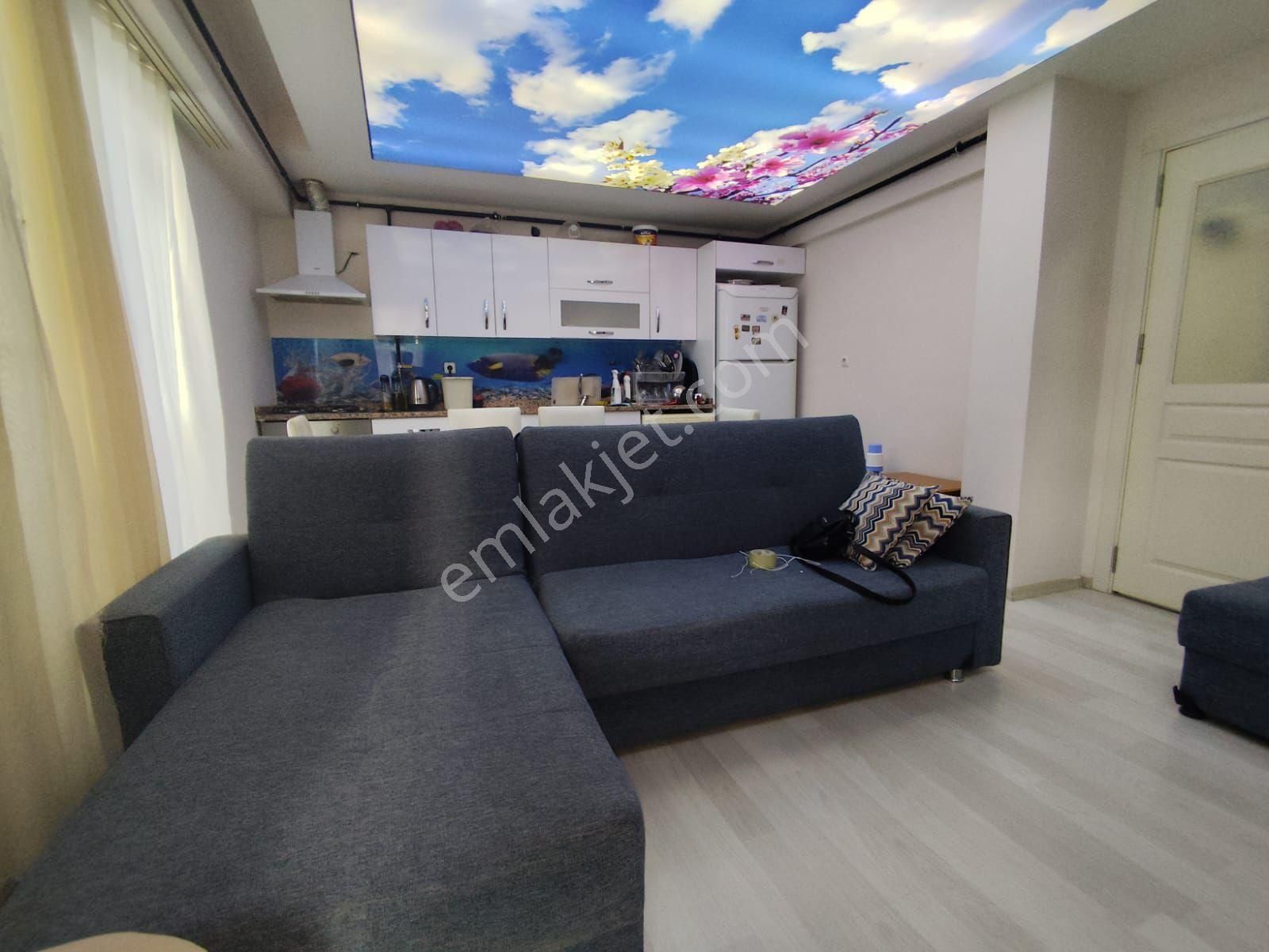 Bilginoğlu Emlaktan Muradiye Mahallesi'nde 1+1 Eşyalı Daire