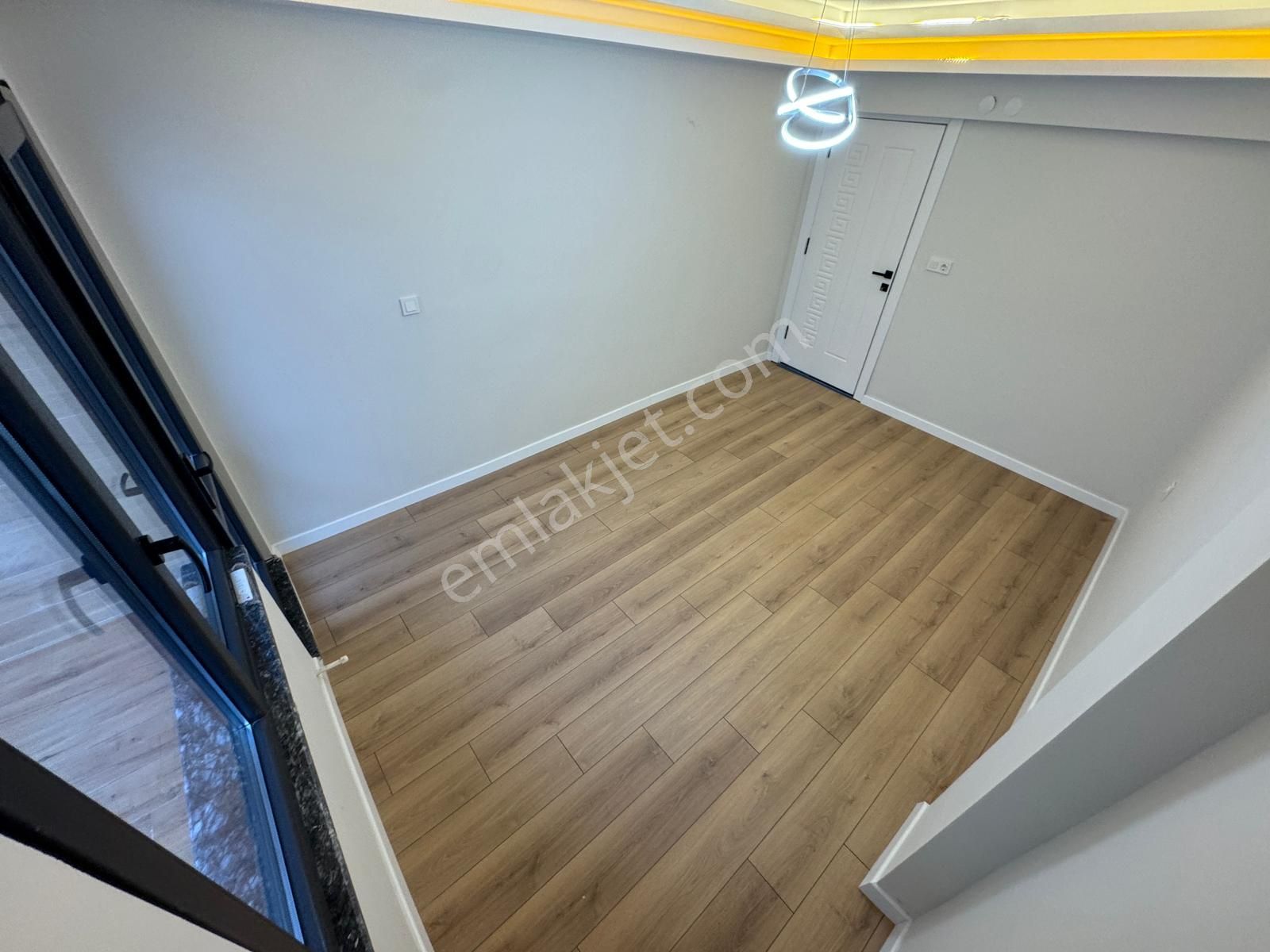 Doradan Akçay Merkez De Denize 50m Satılık 2+1 Daire - Görsel 25