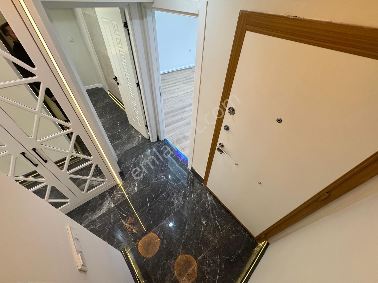 Doradan Akçay Merkez De Denize 50m Satılık 2+1 Daire - Görsel 33