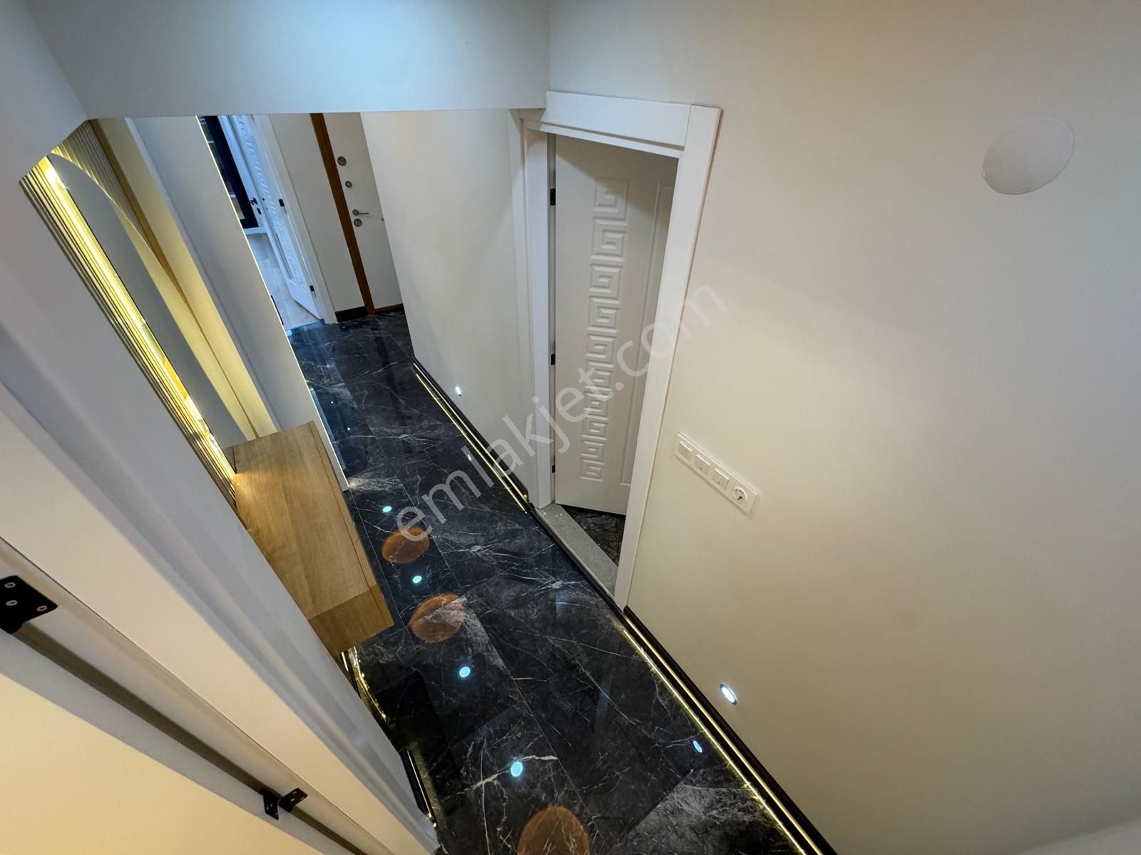 Doradan Akçay Merkez De Denize 50m Satılık 2+1 Daire - Görsel 28