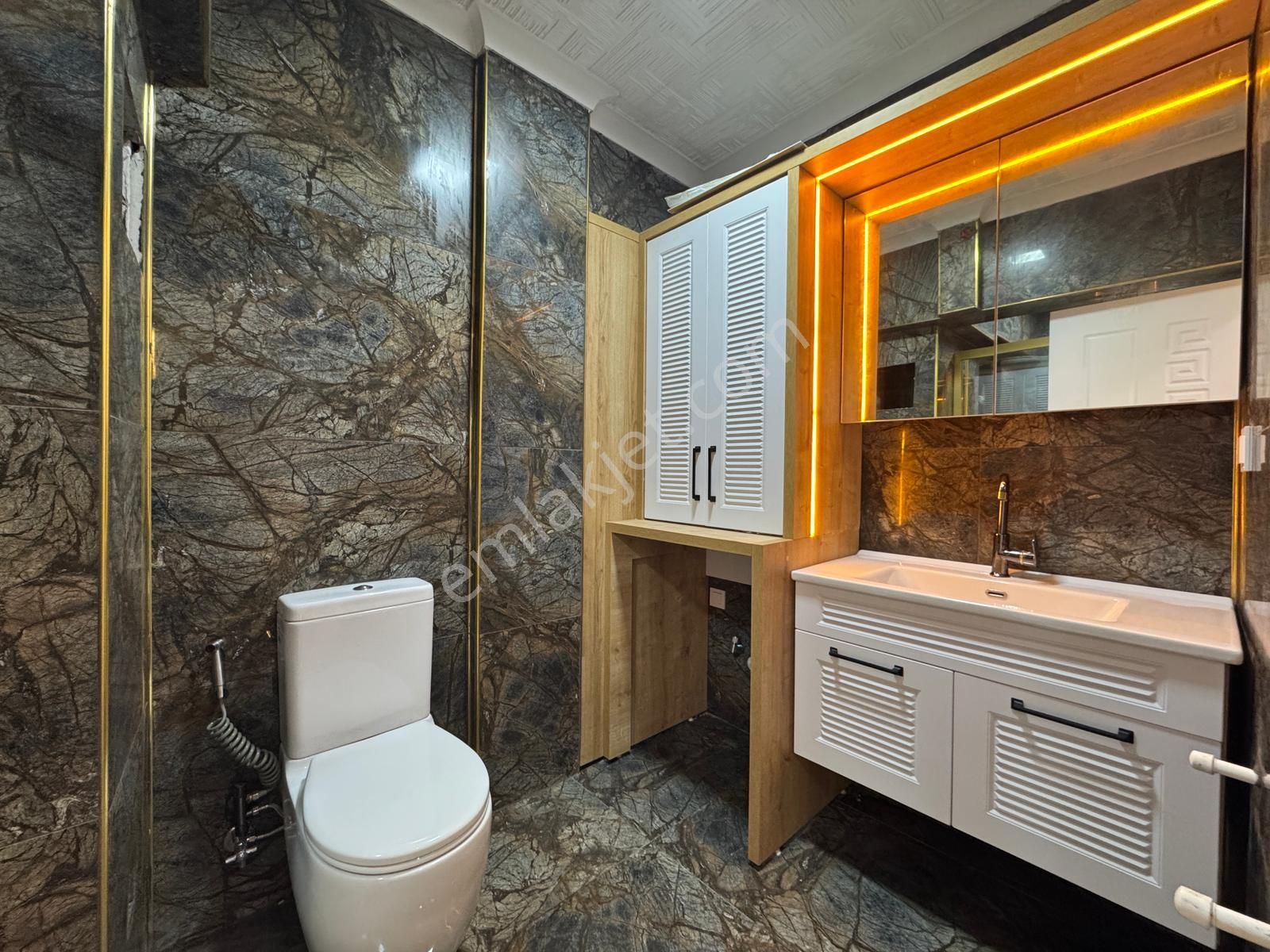 Doradan Akçay Merkez De Denize 50m Satılık 2+1 Daire - Görsel 9