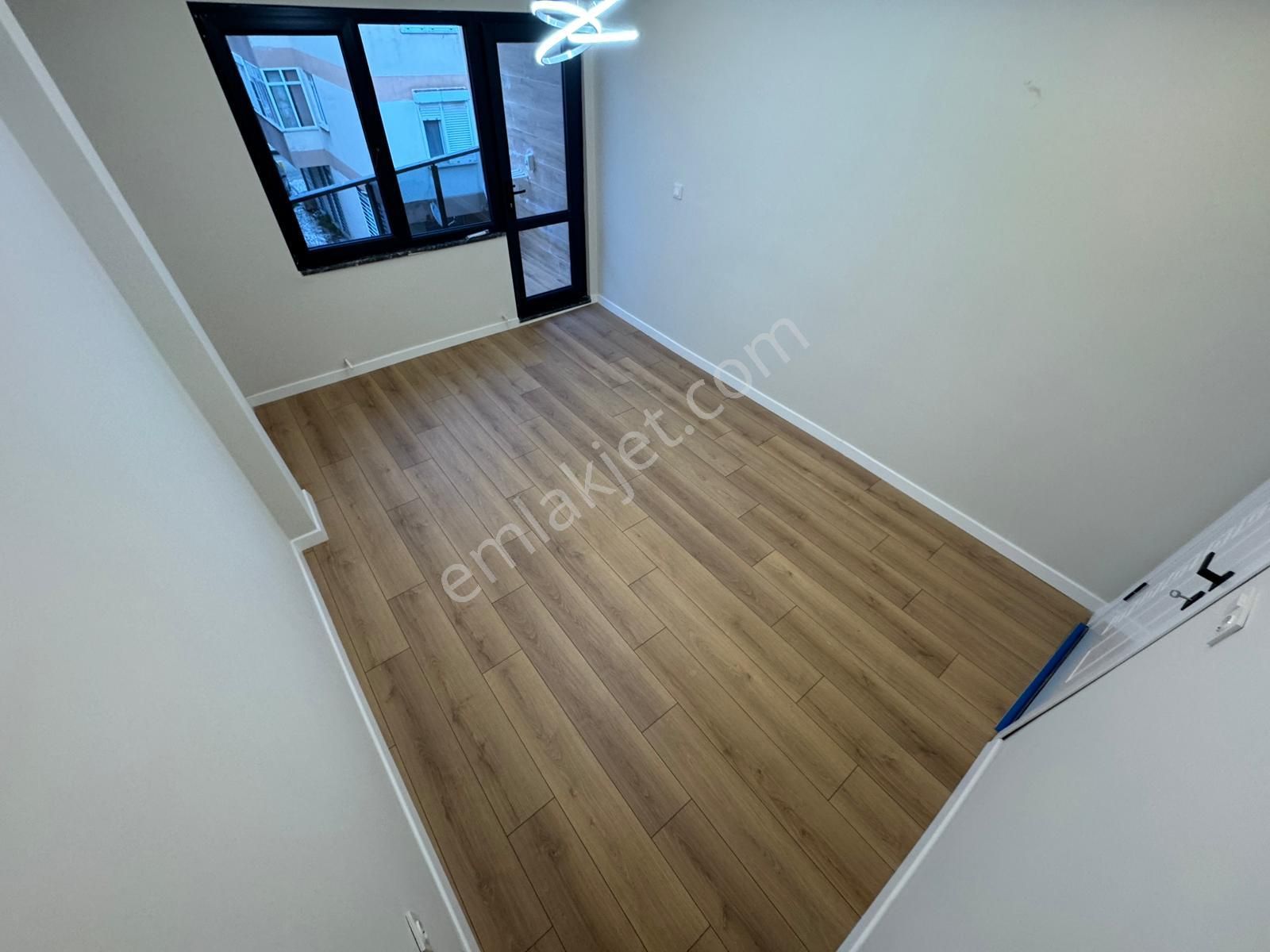 Doradan Akçay Merkez De Denize 50m Satılık 2+1 Daire - Görsel 30