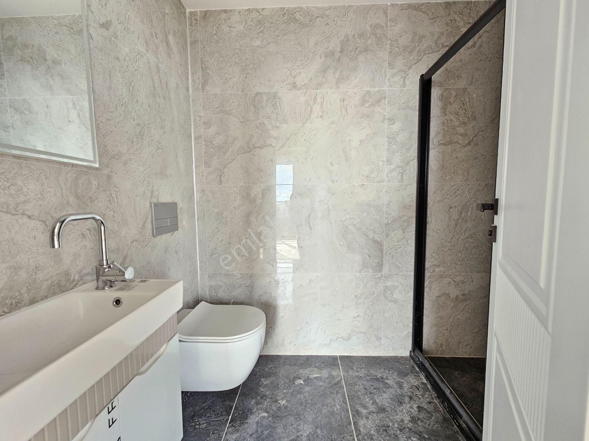 Şafak Caddesi Yakını İşyapar Gayrimenkul'den Lüks 2+1 Daire - Görsel 35