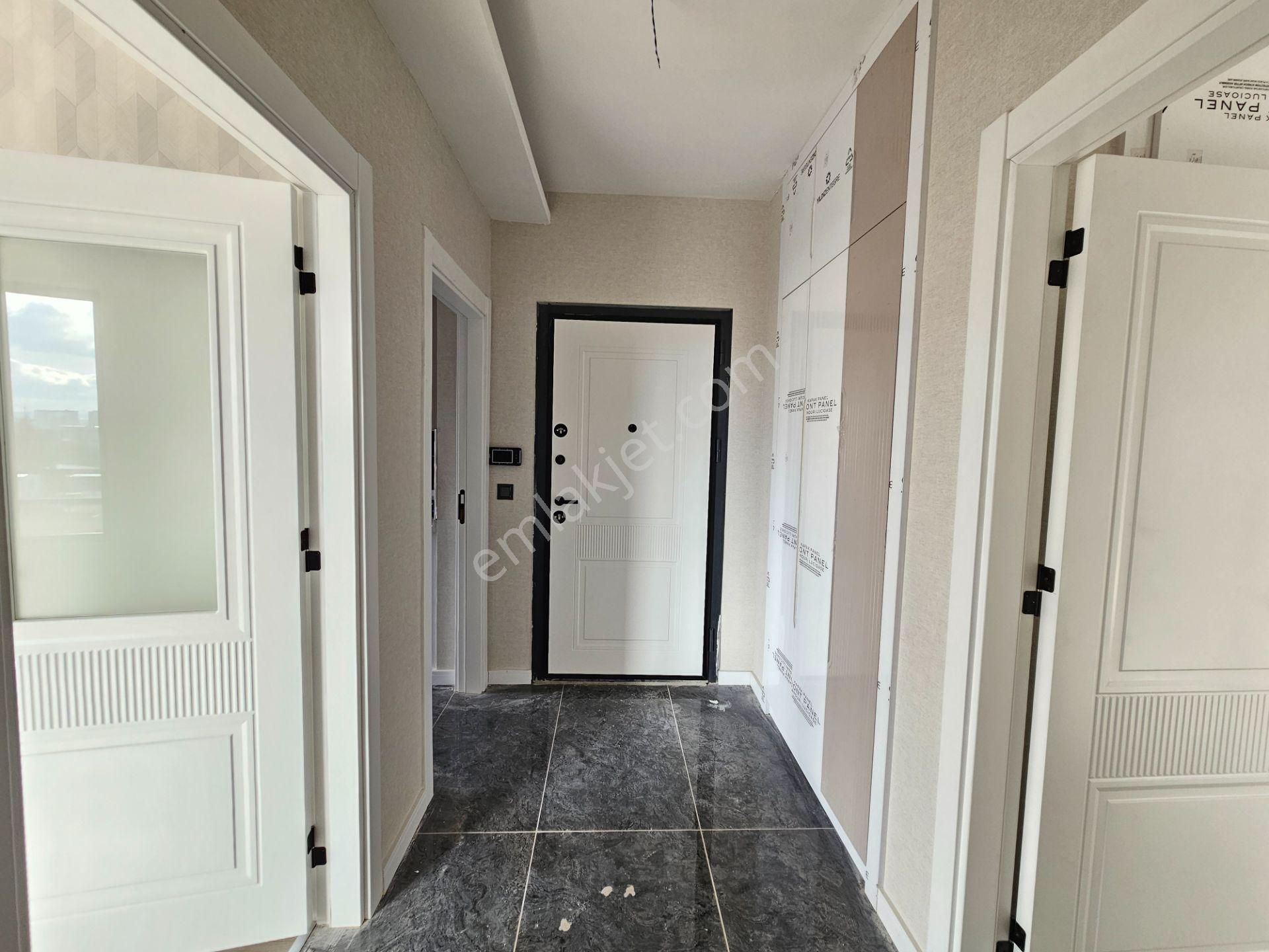 Şafak Caddesi Yakını İşyapar Gayrimenkul'den Lüks 2+1 Daire - Görsel 26