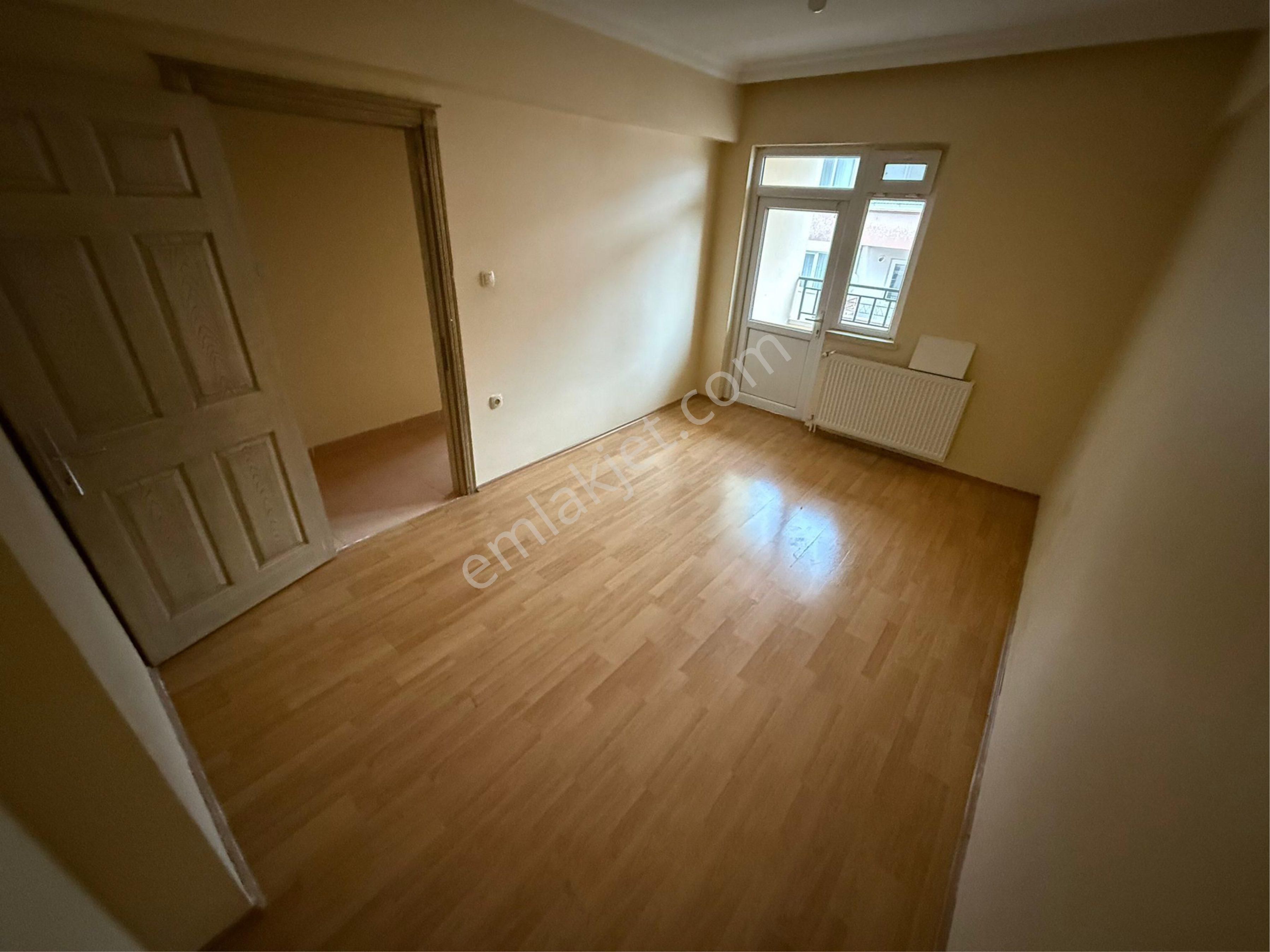 Malazgirt Mah 3+1 Asansörlü Ara Katta 125m2 Geniş Daire - Görsel 19