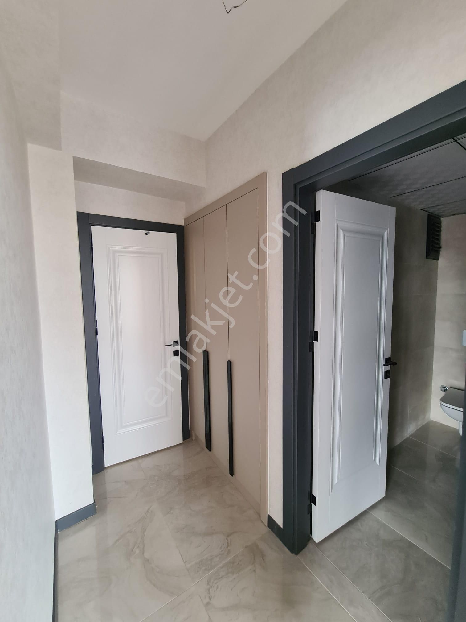 Beymira'dan Geniş 2.5+1 Lüks Daire Site İçi Kapalı Otopark - Görsel 18