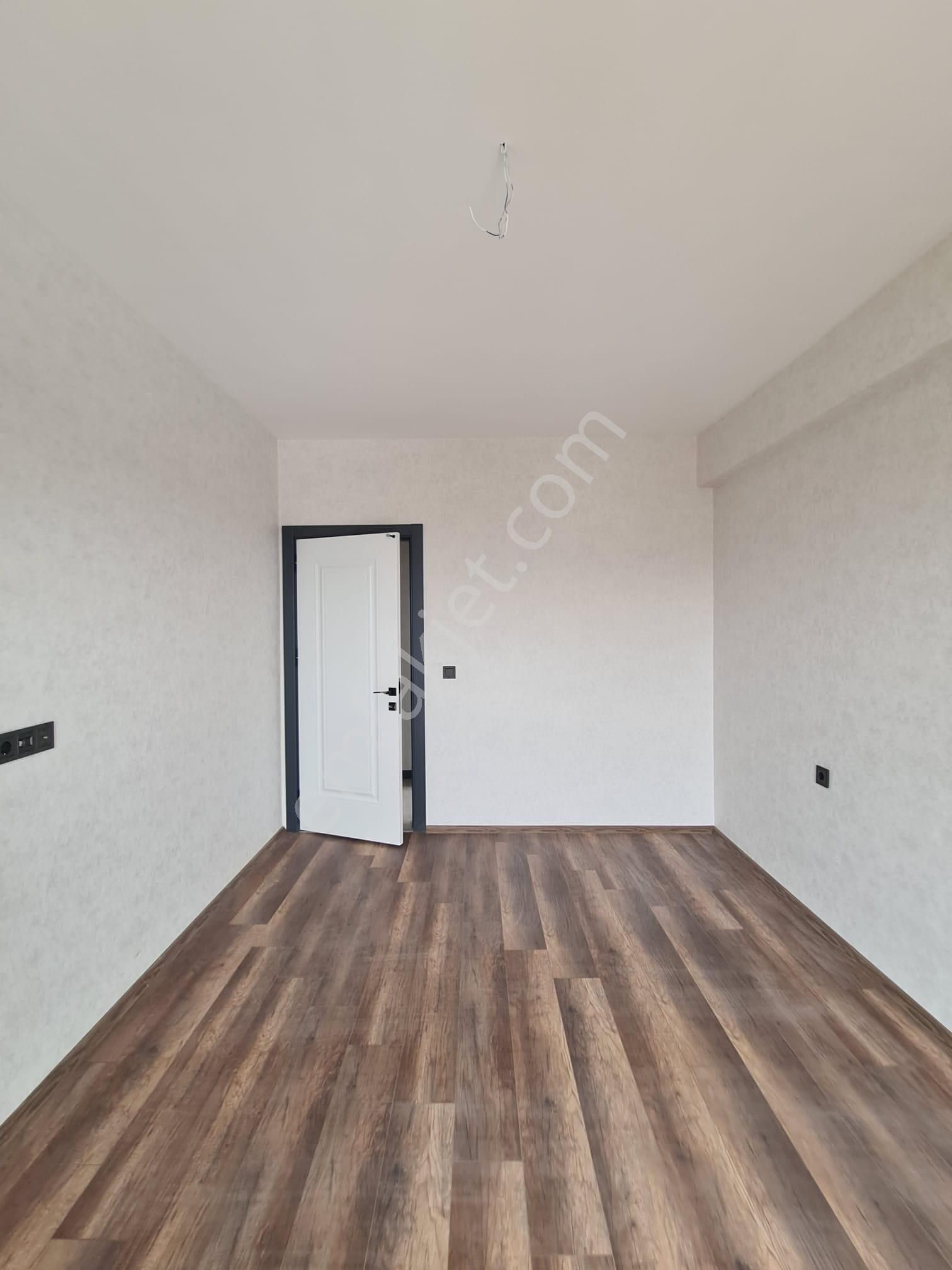 Beymira'dan Geniş 2.5+1 Lüks Daire Site İçi Kapalı Otopark - Görsel 21