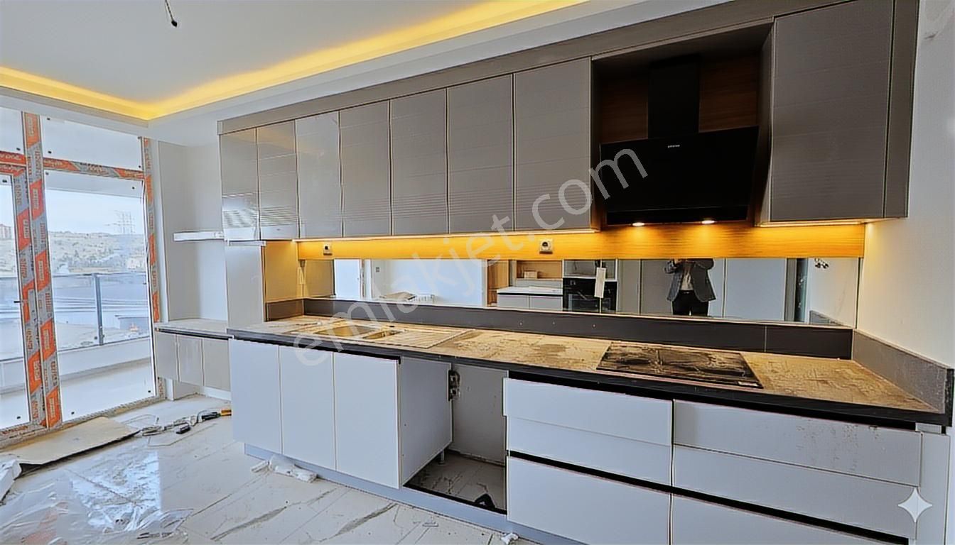 Törekent Mah. Serra Bulvar'da Kilerli 3+1 Satılık Daire